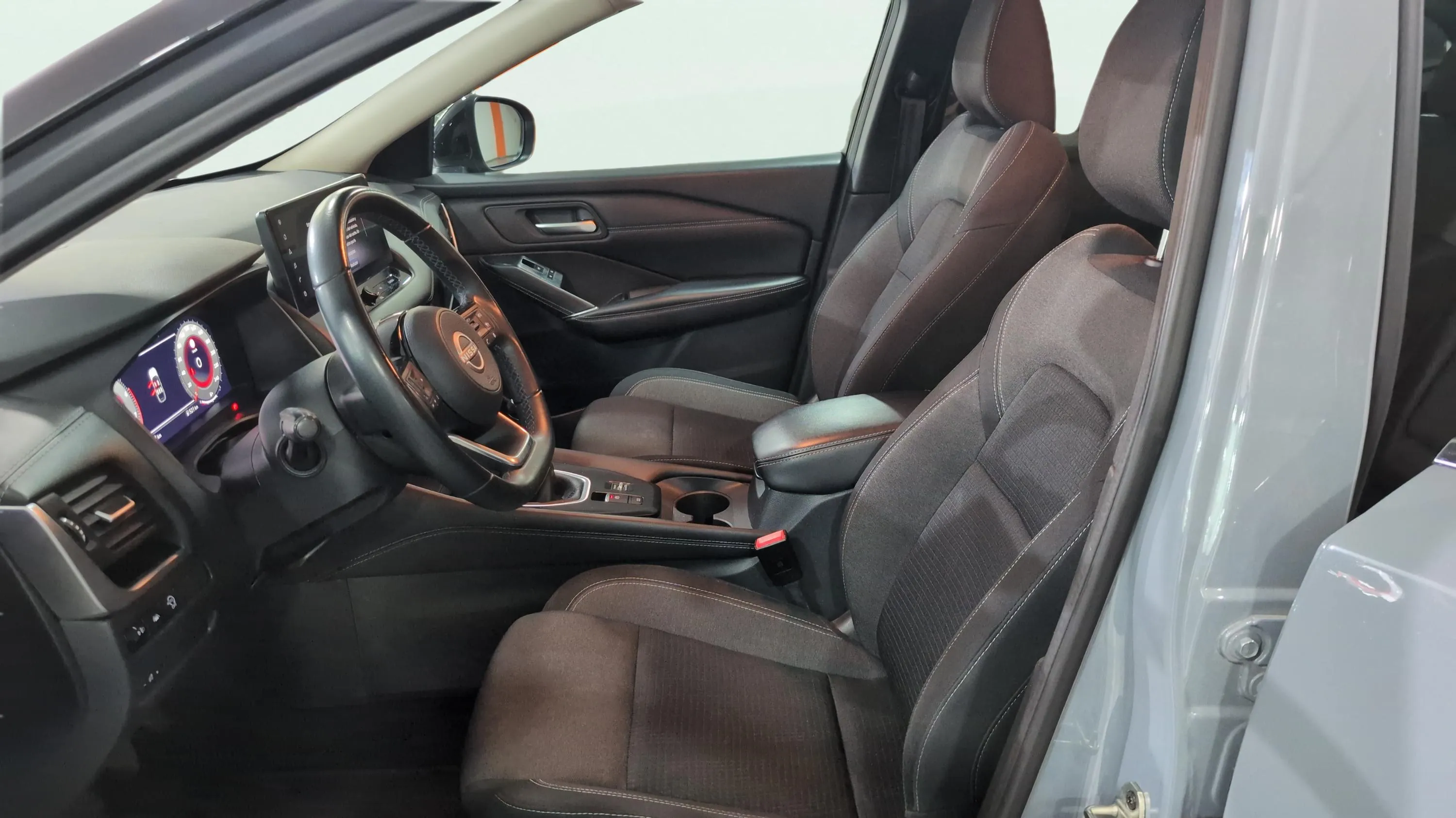 Nissan Qashqai DIG-T N-Connecta - foto 14