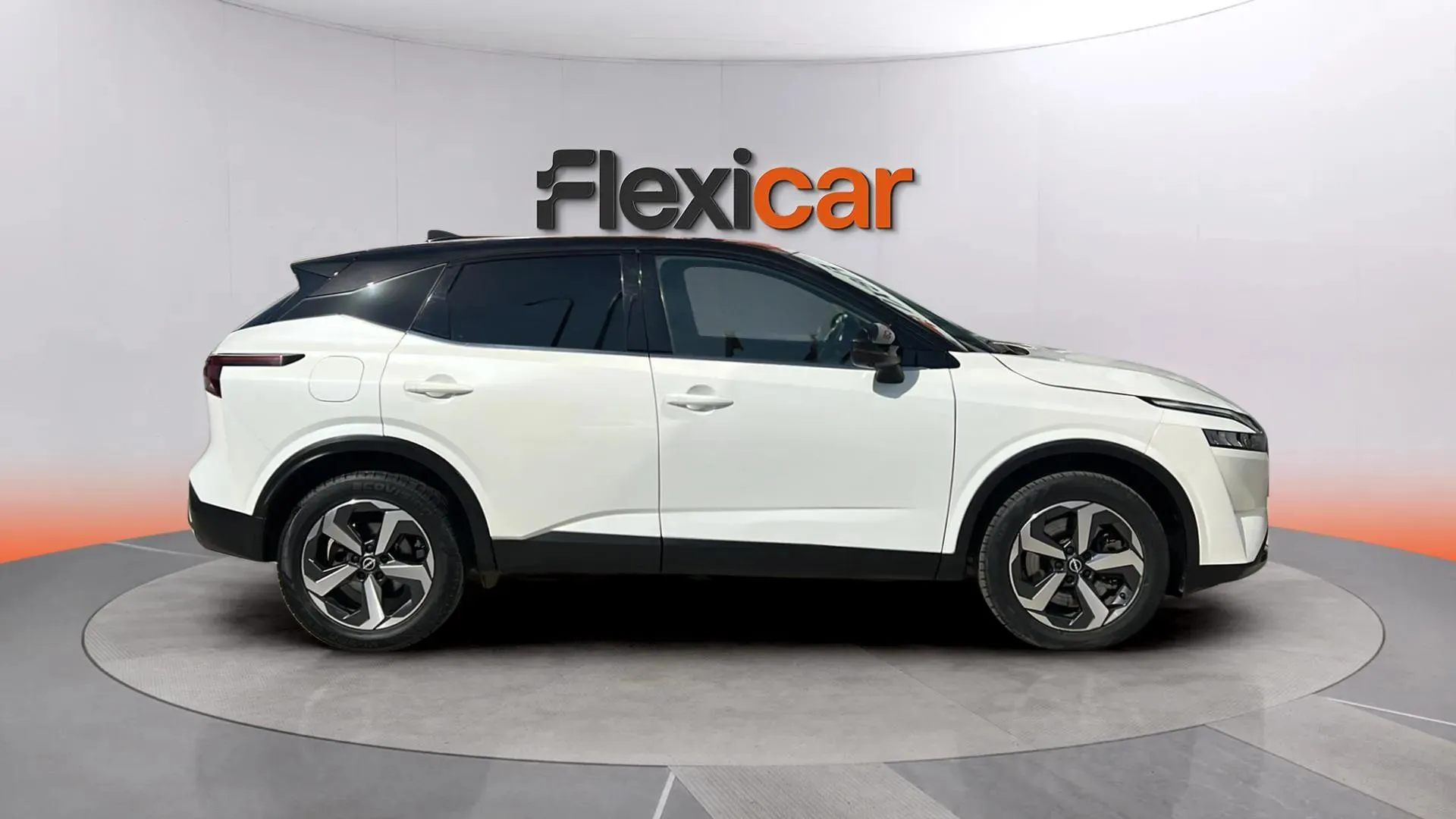 Nissan Qashqai DIG-T N-Connecta - foto 5