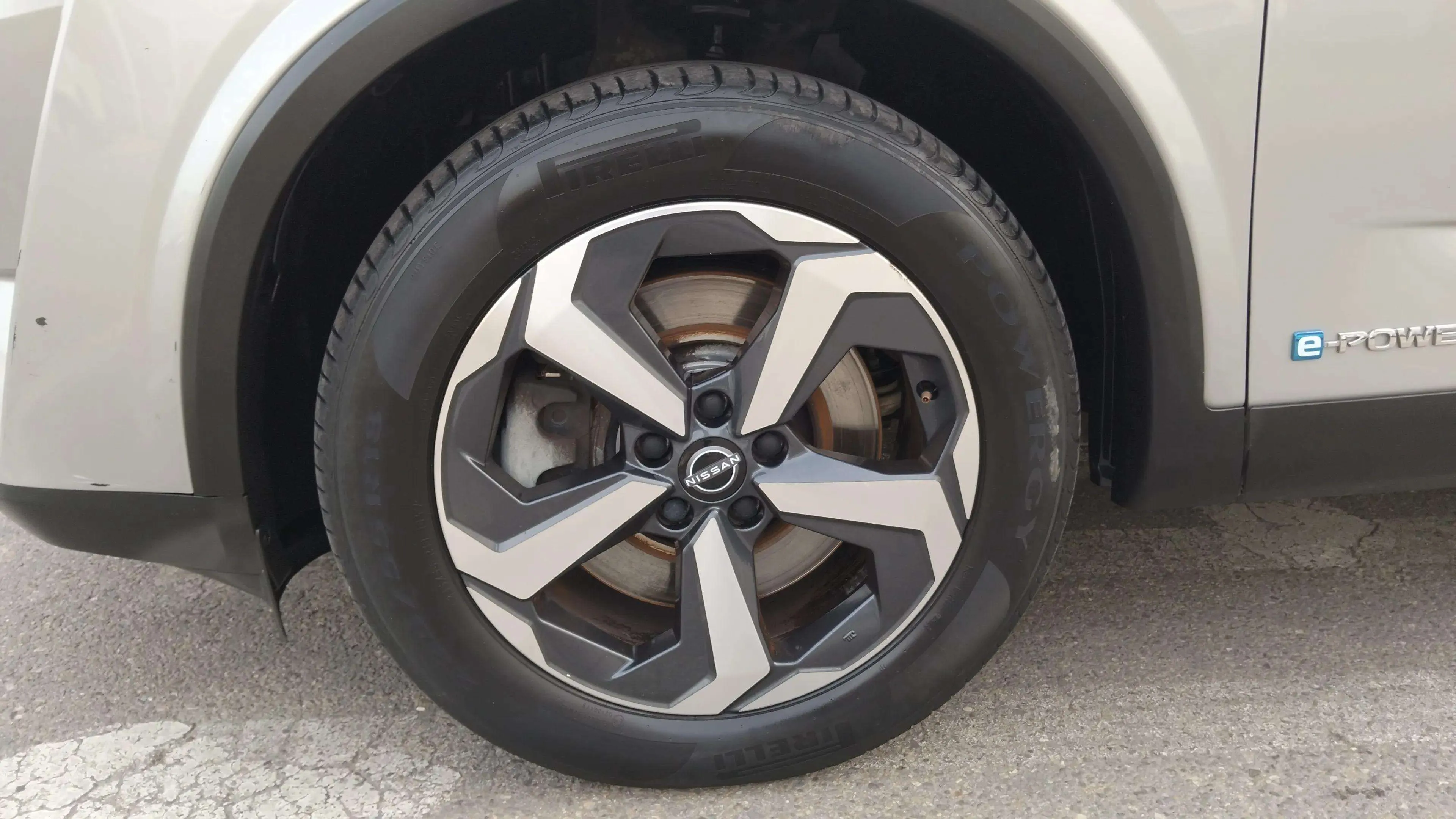 Nissan Qashqai E-POWER Tekna - foto 24