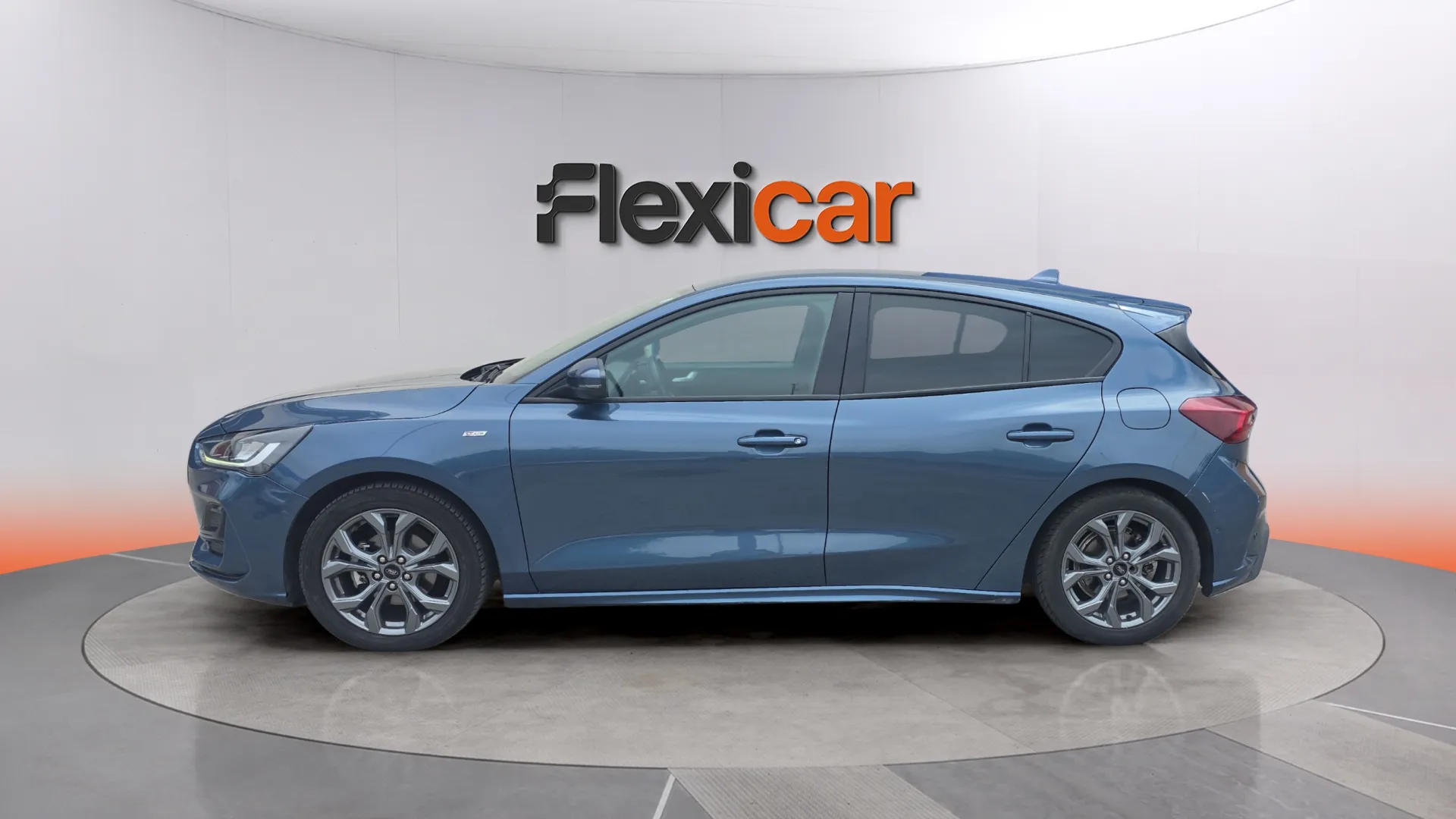 Ford Focus 1.0 EcoBoost MHEV Active - foto 5