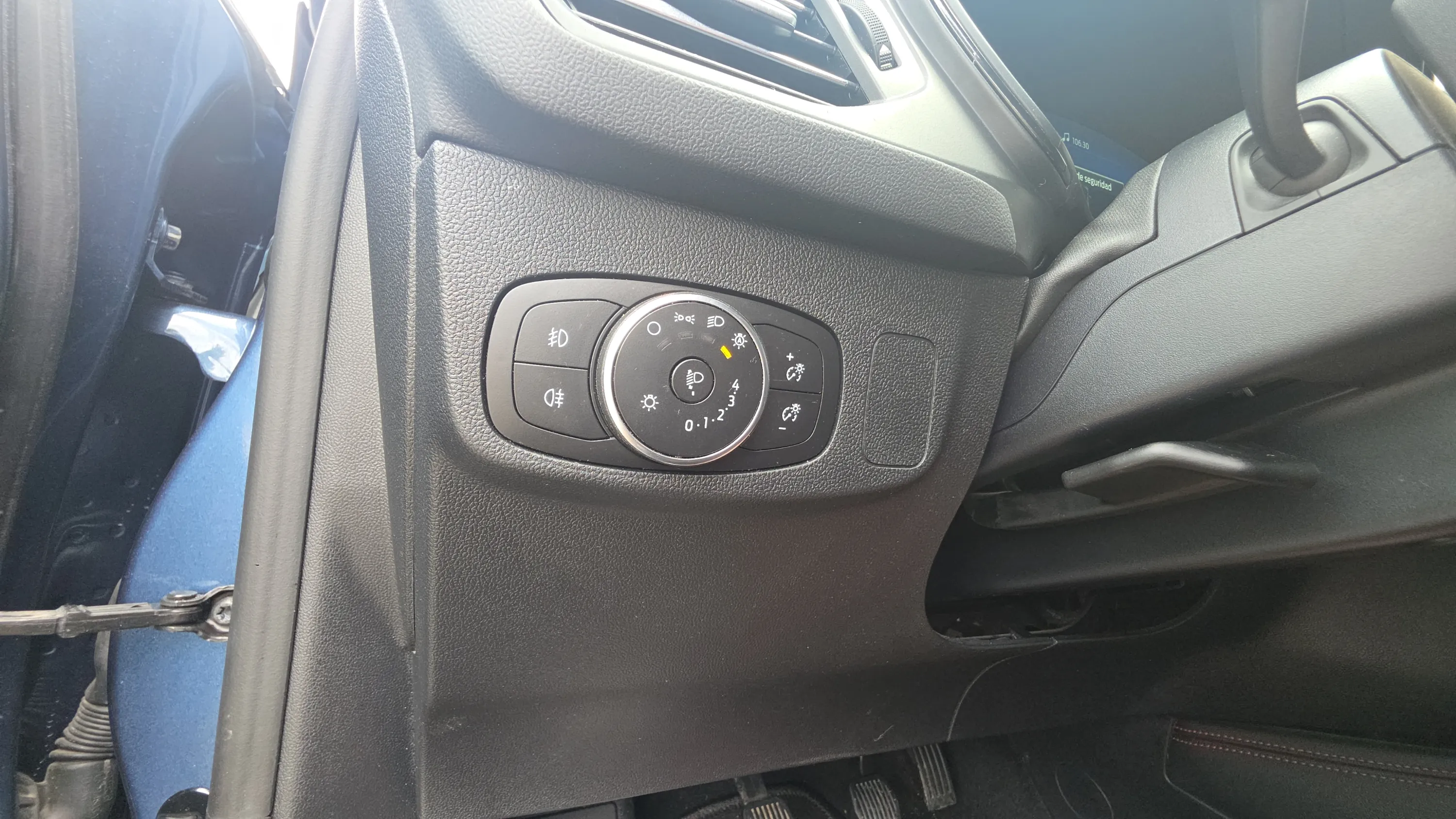 Ford Focus 1.0 EcoBoost MHEV Active - foto 17