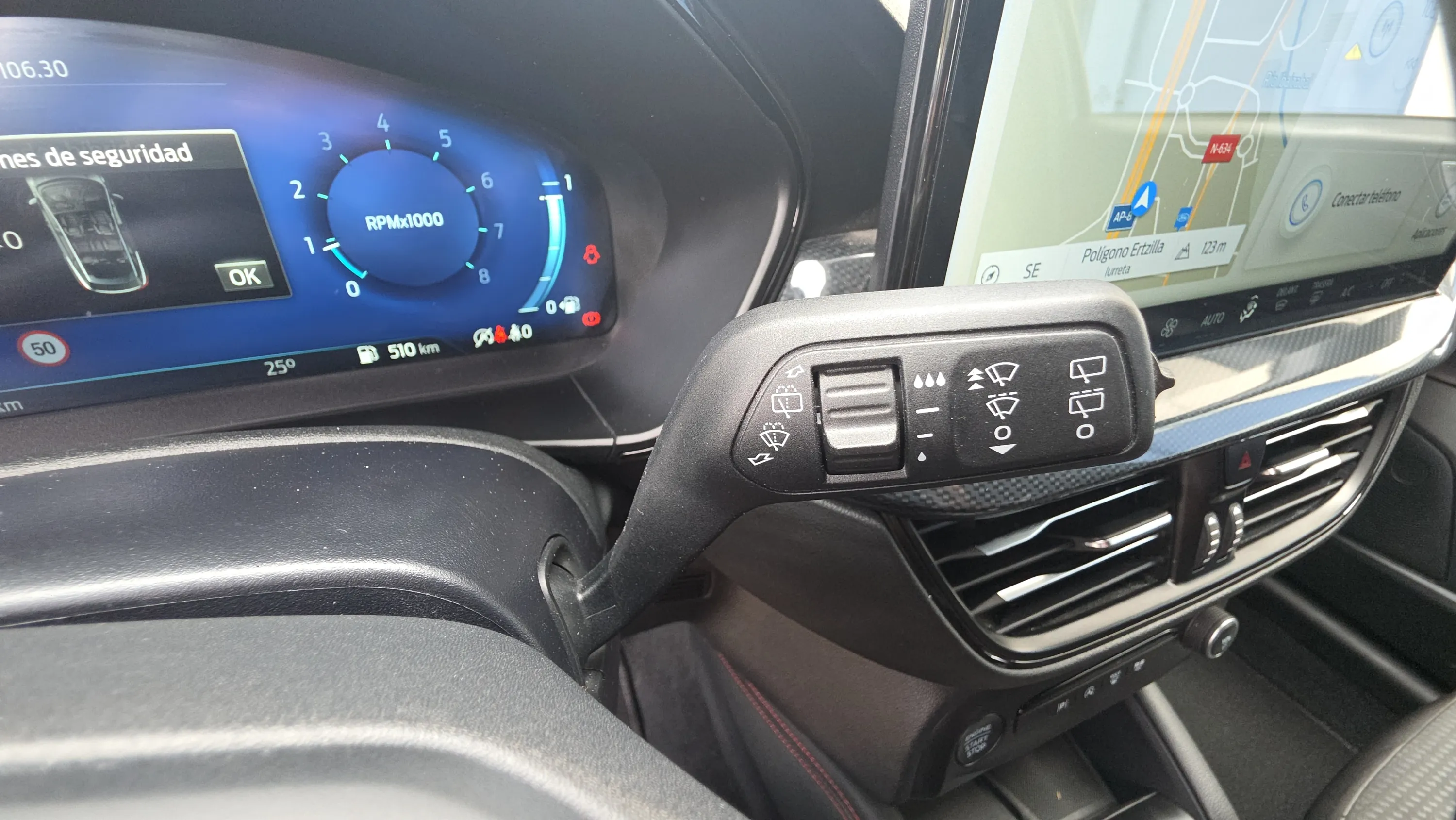 Ford Focus 1.0 EcoBoost MHEV Active - foto 26