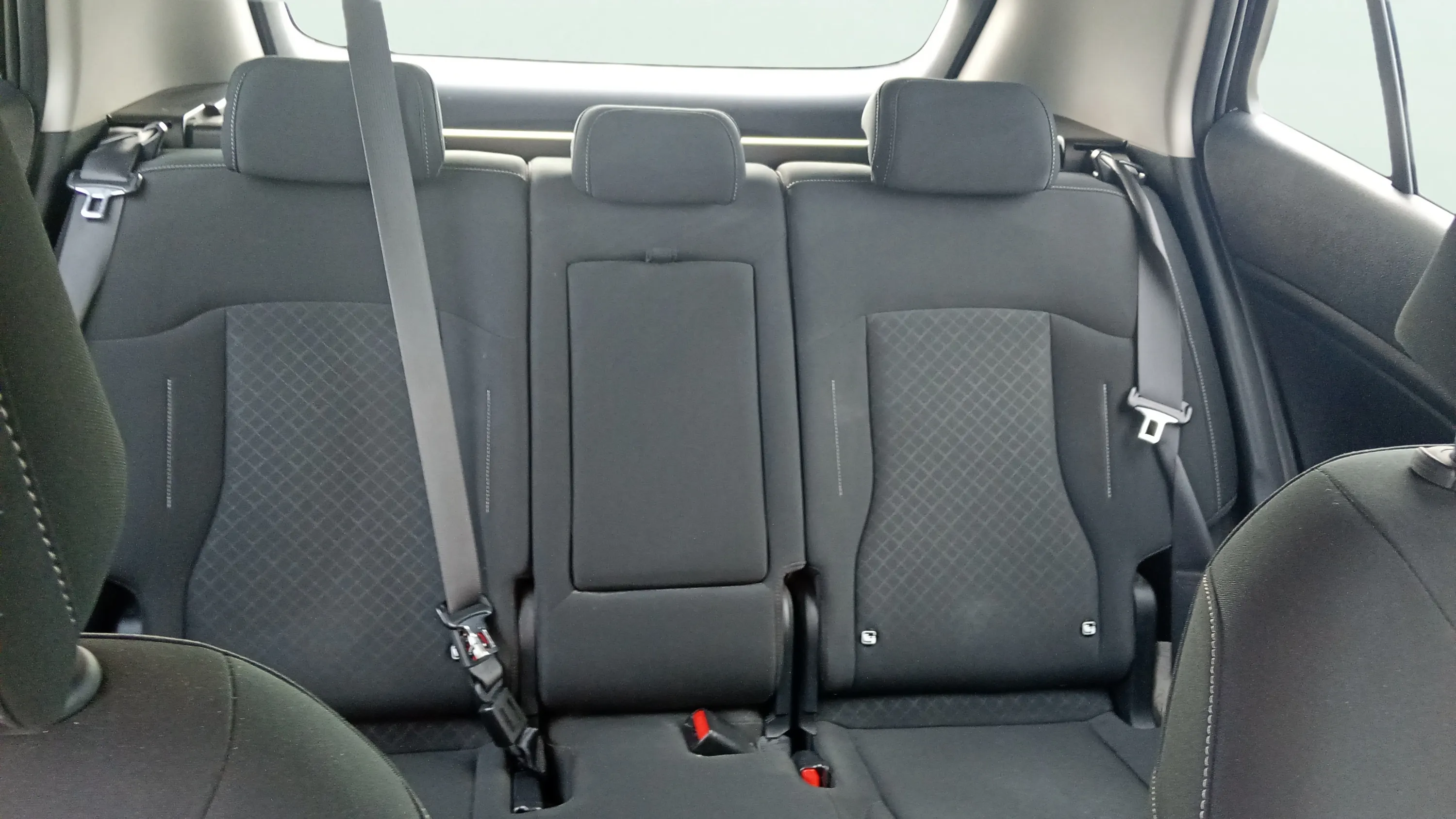 Kia Sportage 1.6 CRDi Concept 4x2 - foto 25