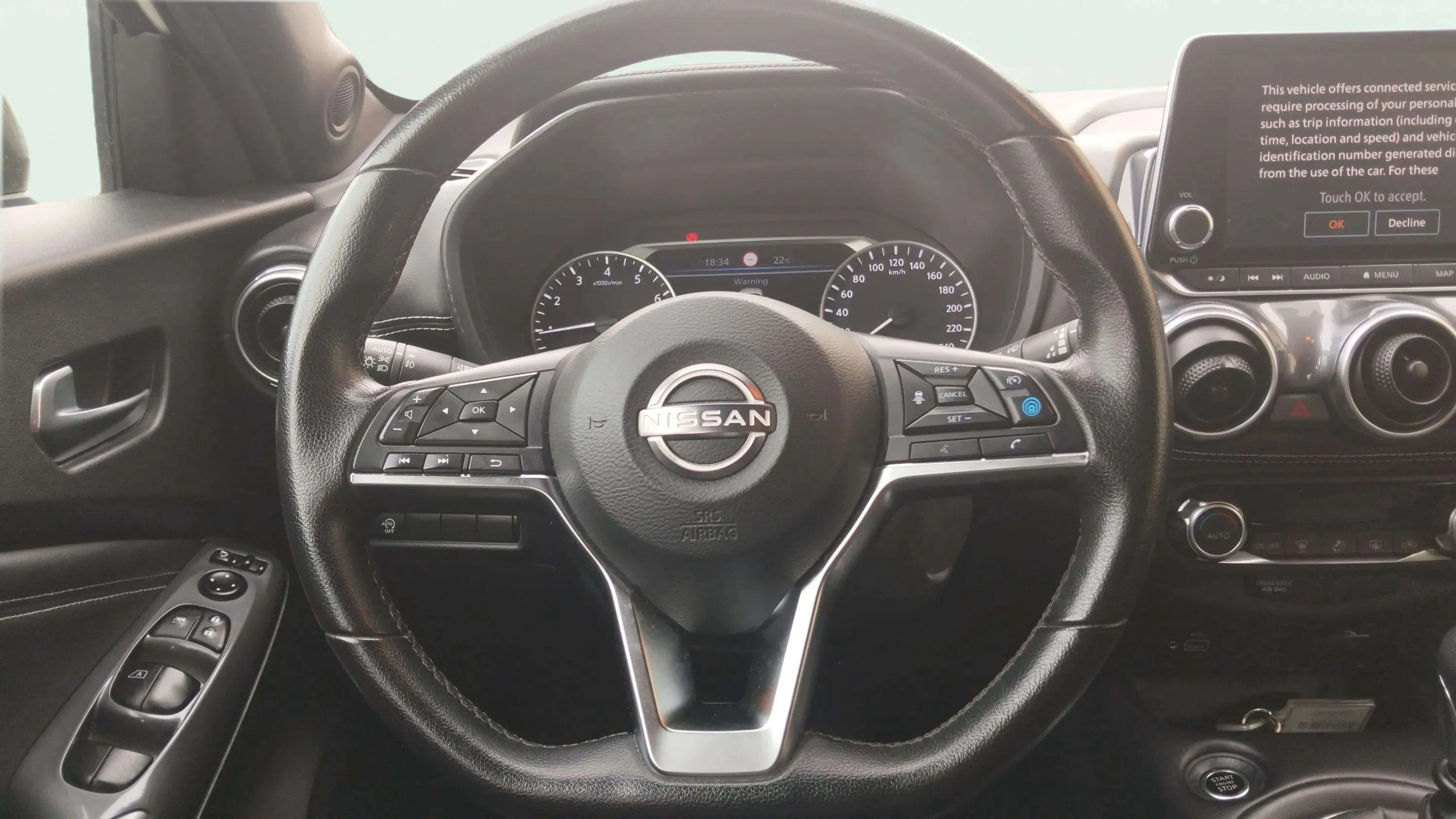 Nissan Juke DIG-T Tekna - foto 11