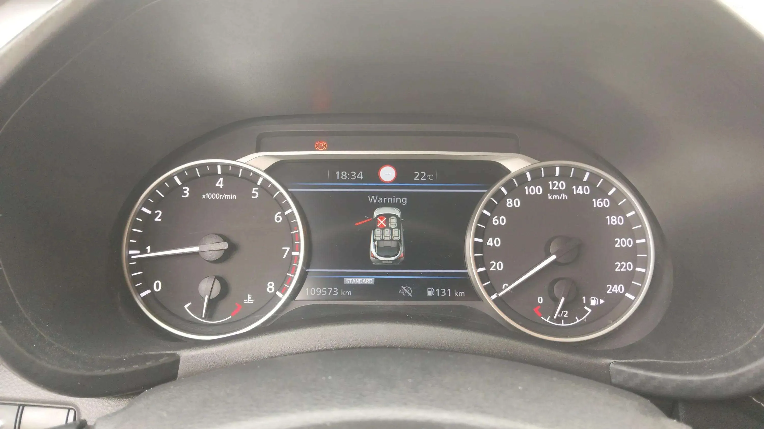 Nissan Juke DIG-T Tekna - foto 9