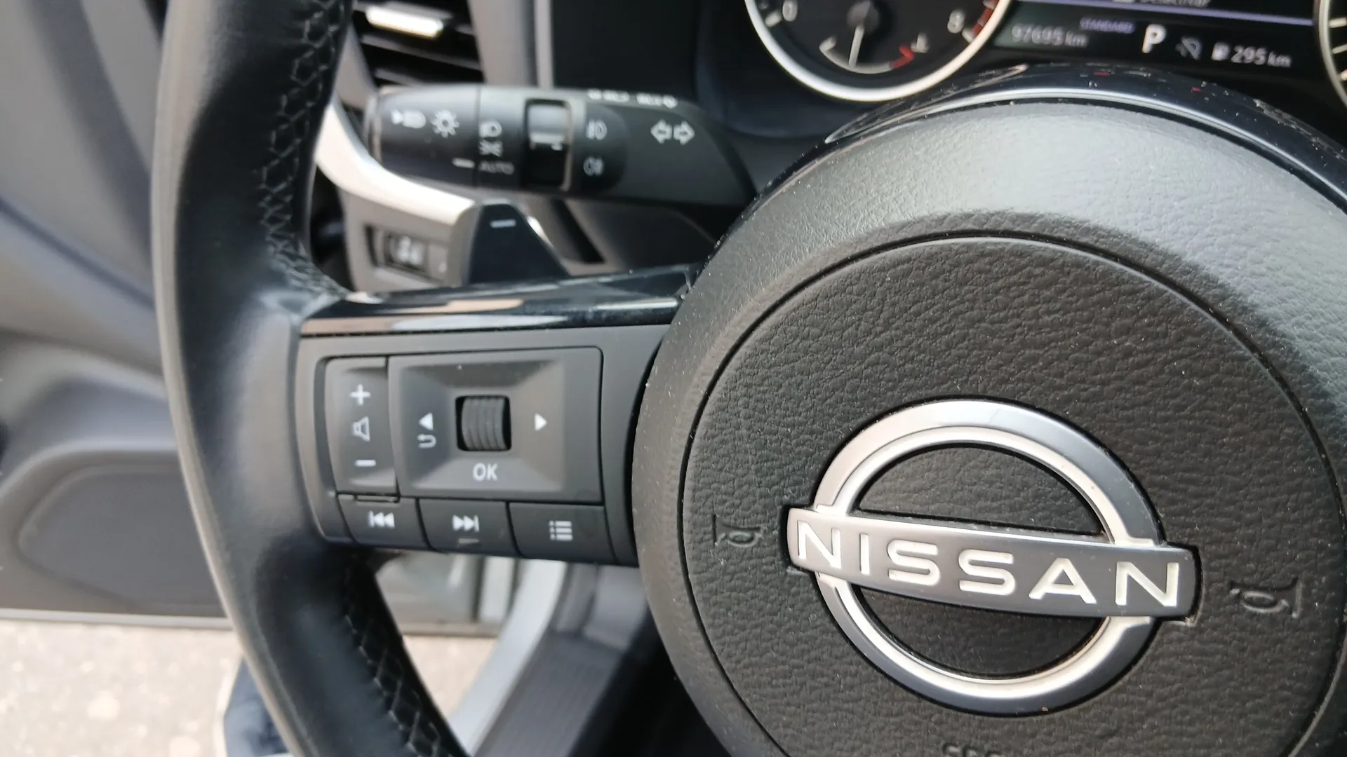 Nissan Qashqai DIG-T mHEV Xtronic Acenta - foto 18