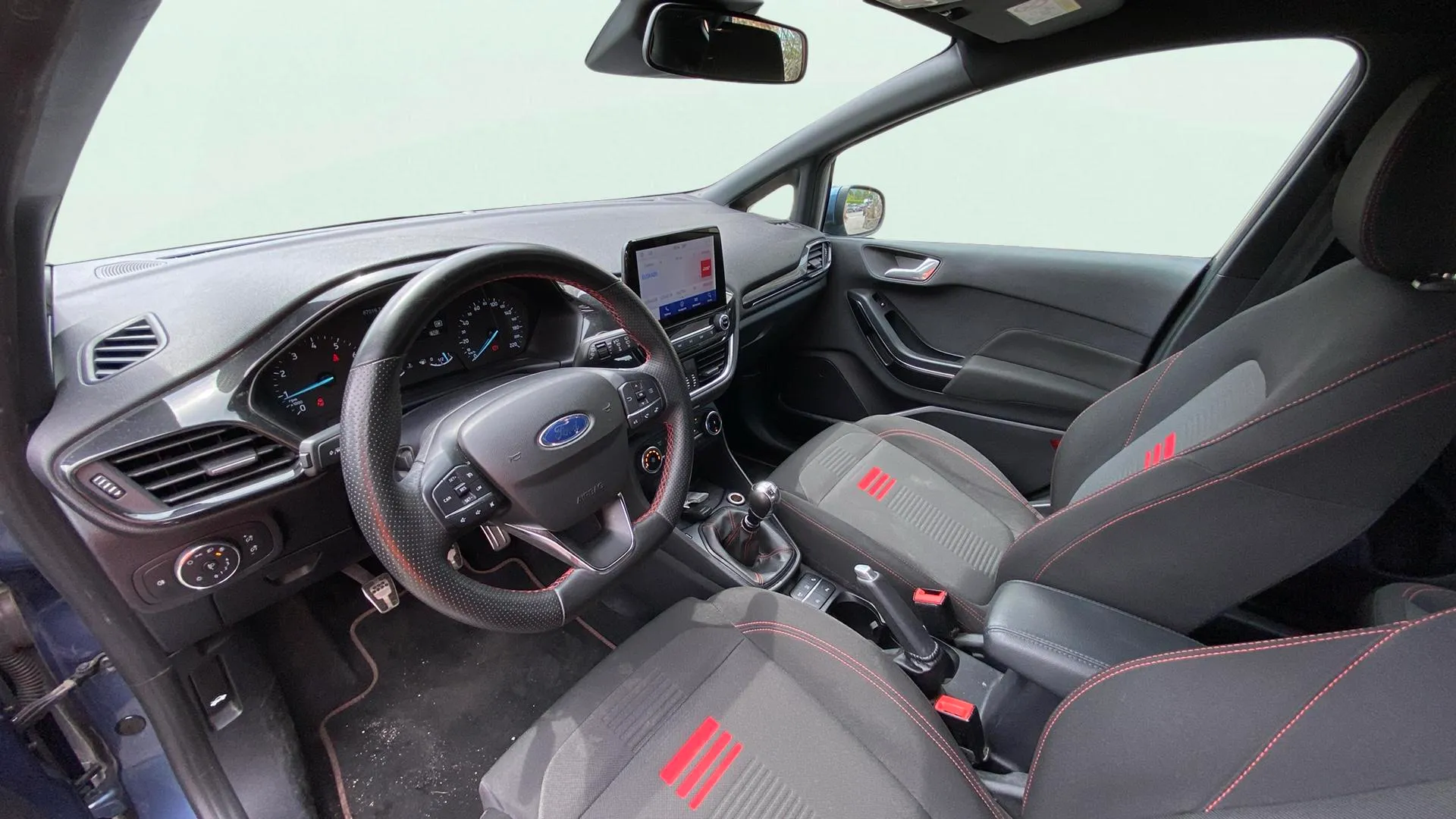 Ford Fiesta 1.0 EcoBoost MHEV ST-Line - foto 14