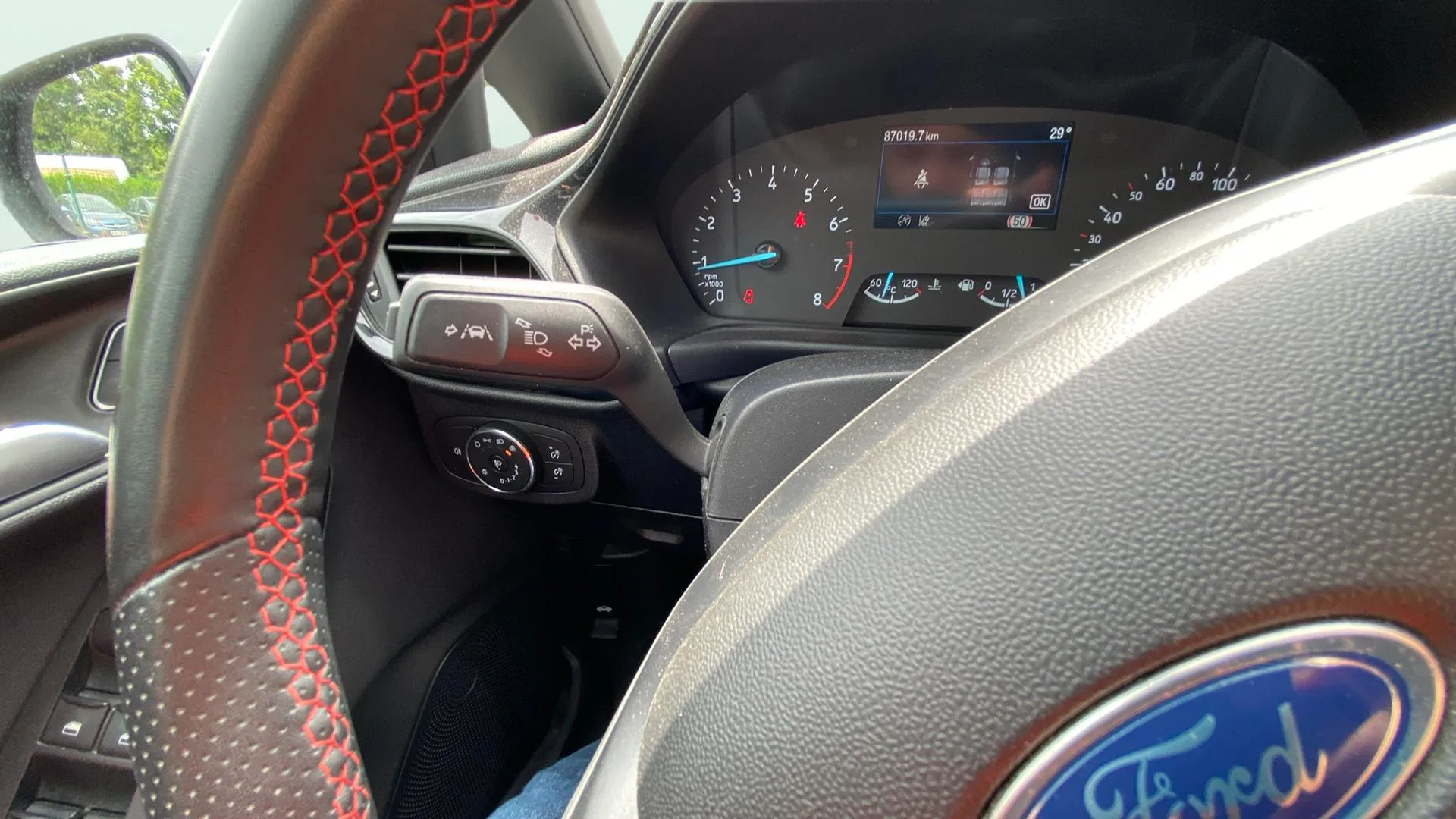 Ford Fiesta 1.0 EcoBoost MHEV ST-Line - foto 22