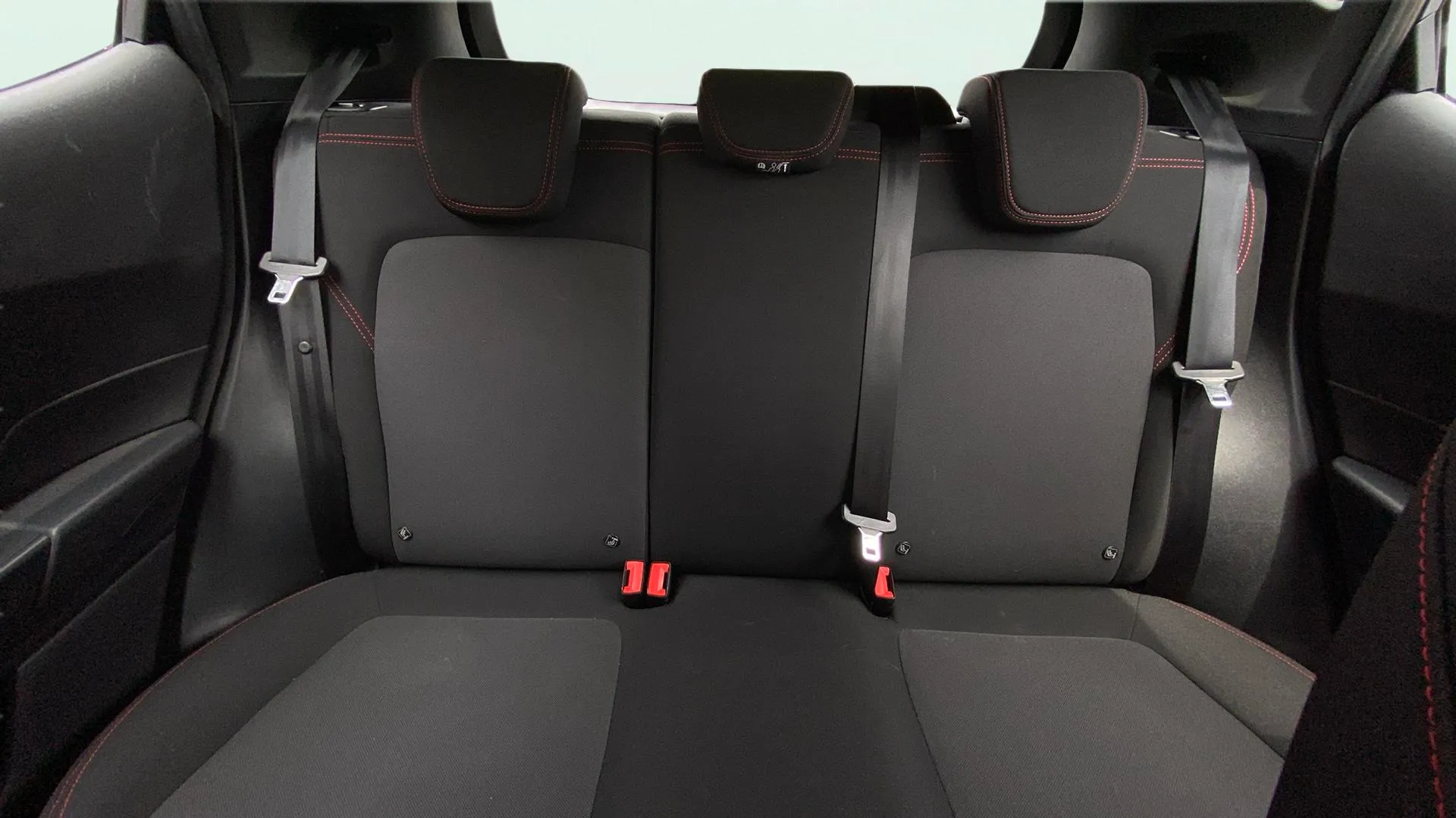 Ford Fiesta 1.0 EcoBoost MHEV ST-Line - foto 17