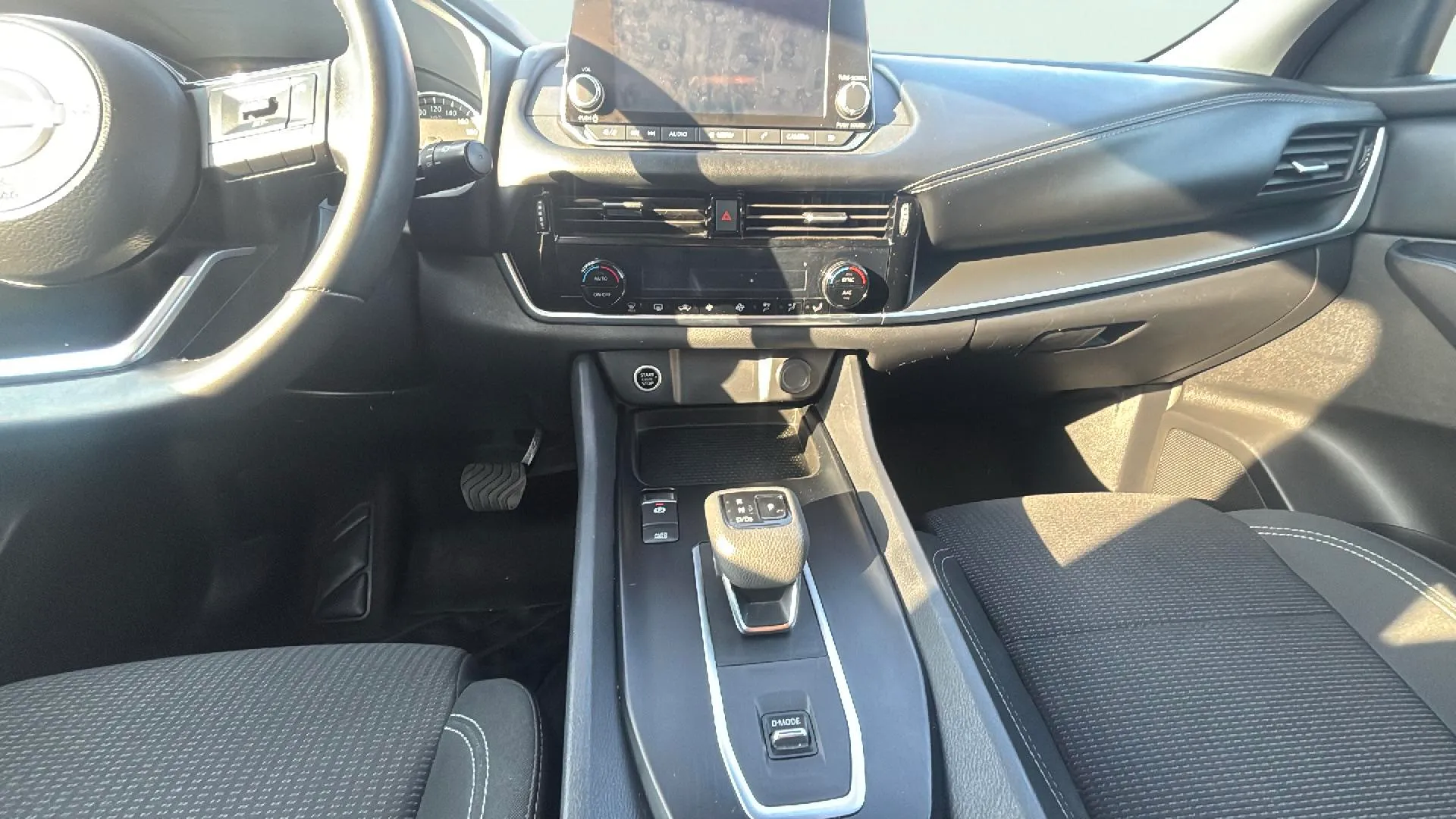 Nissan Qashqai DIG-T mHEV CVT Acenta - foto 9