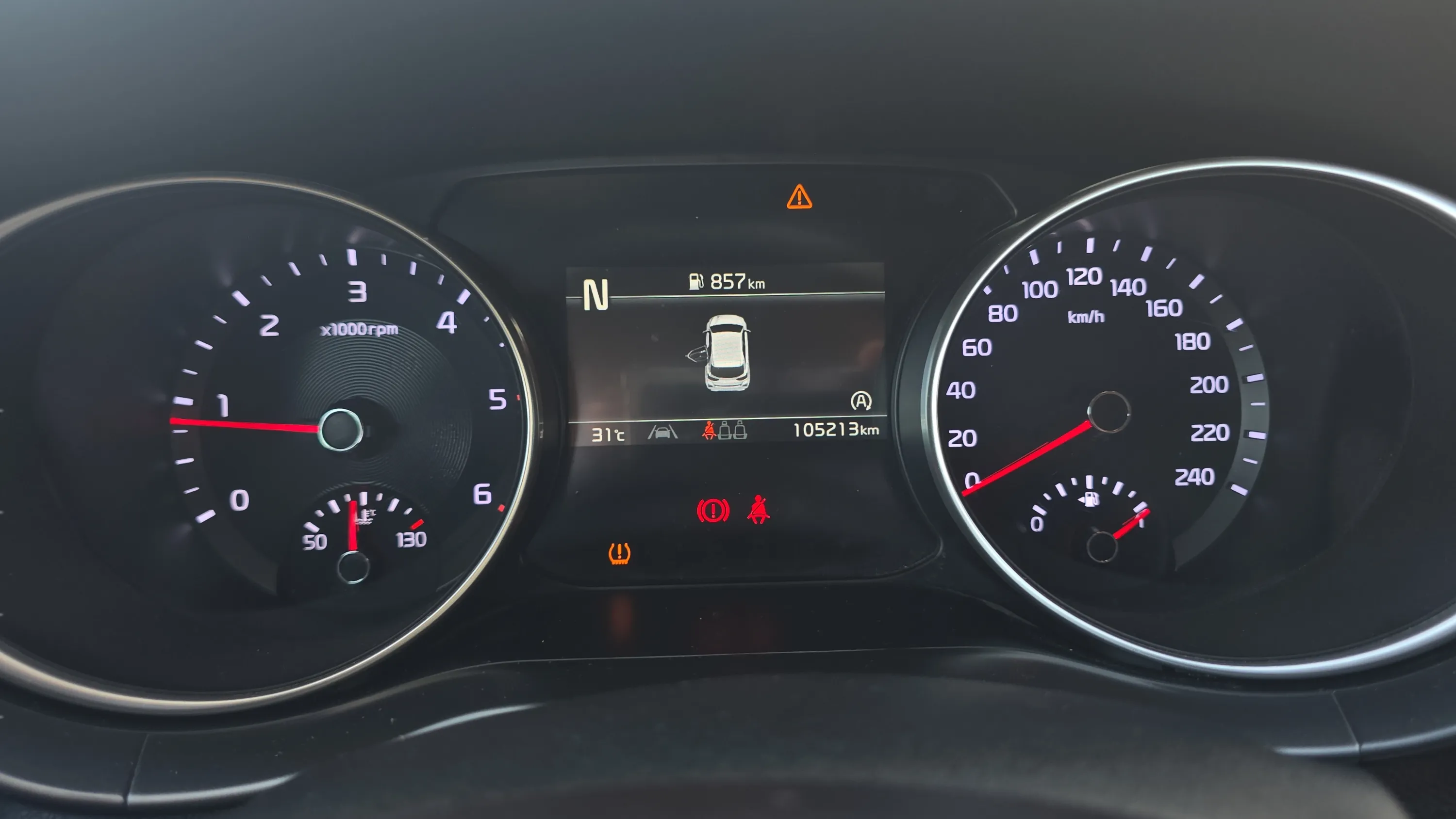 Kia Ceed 1.6 MHEV iMT Concept - foto 8
