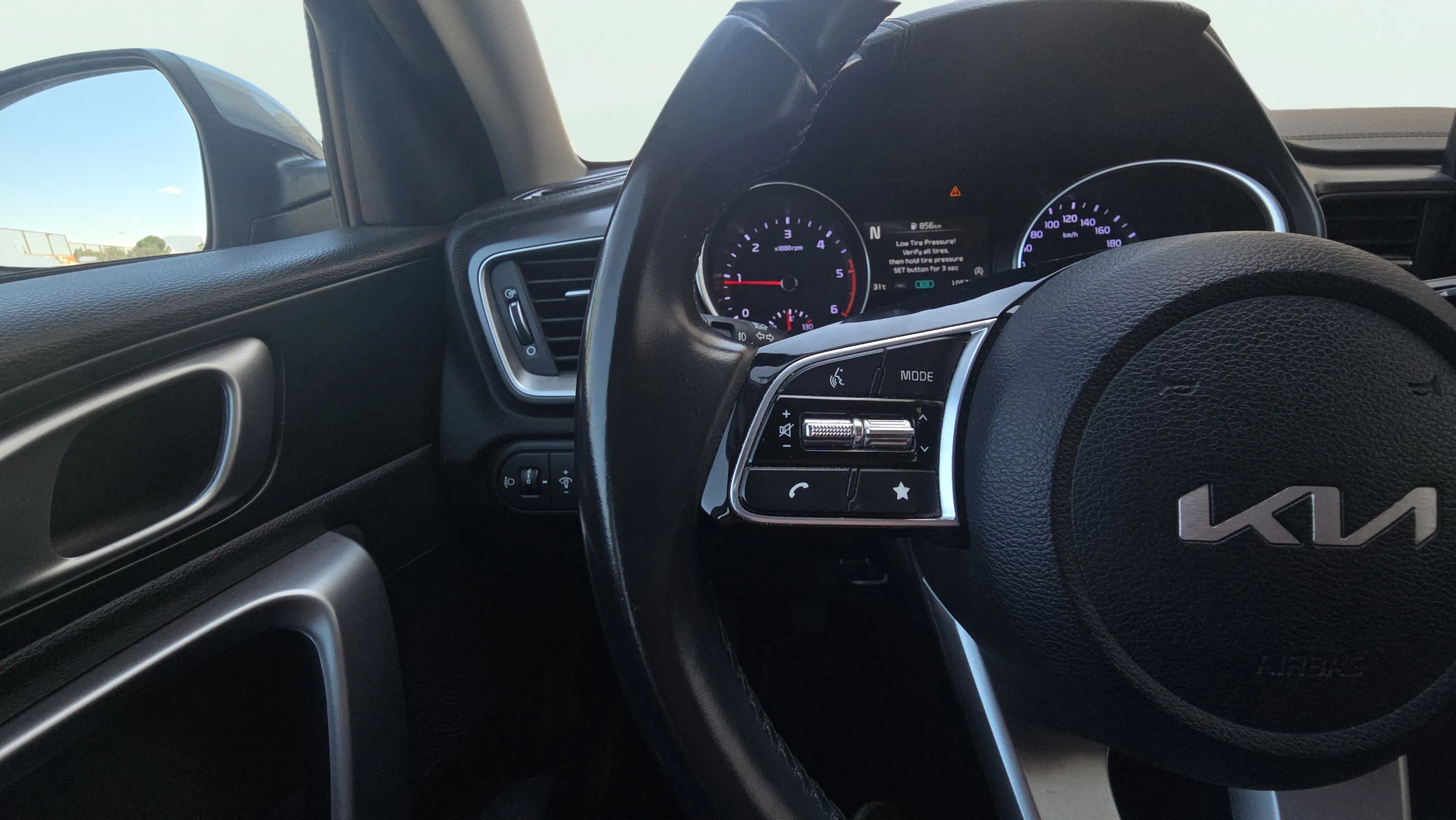 Kia Ceed 1.6 MHEV iMT Concept - foto 13
