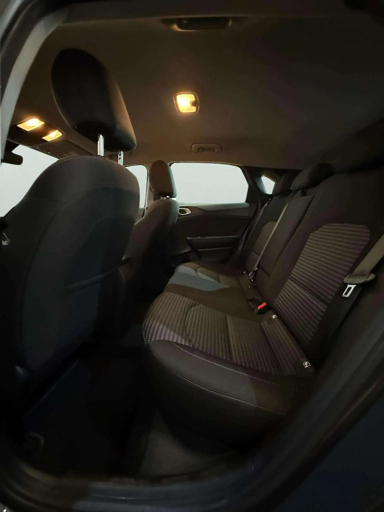 Kia Ceed 1.6 MHEV iMT Concept - foto 15