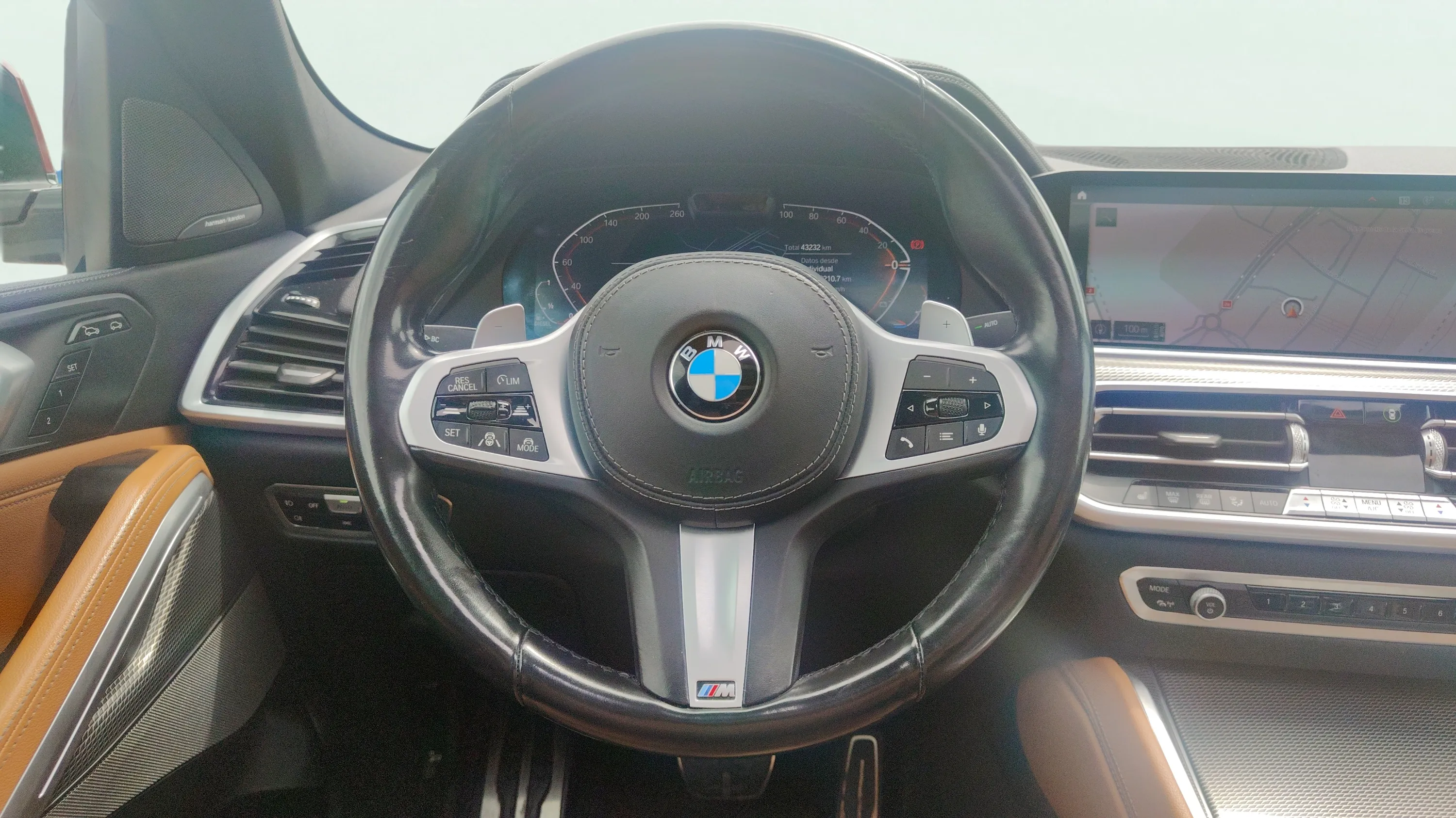 BMW X6 xDrive30d - foto 11