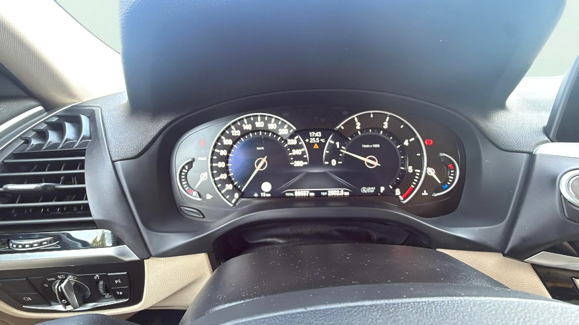 BMW X4 xDrive20d - foto 11