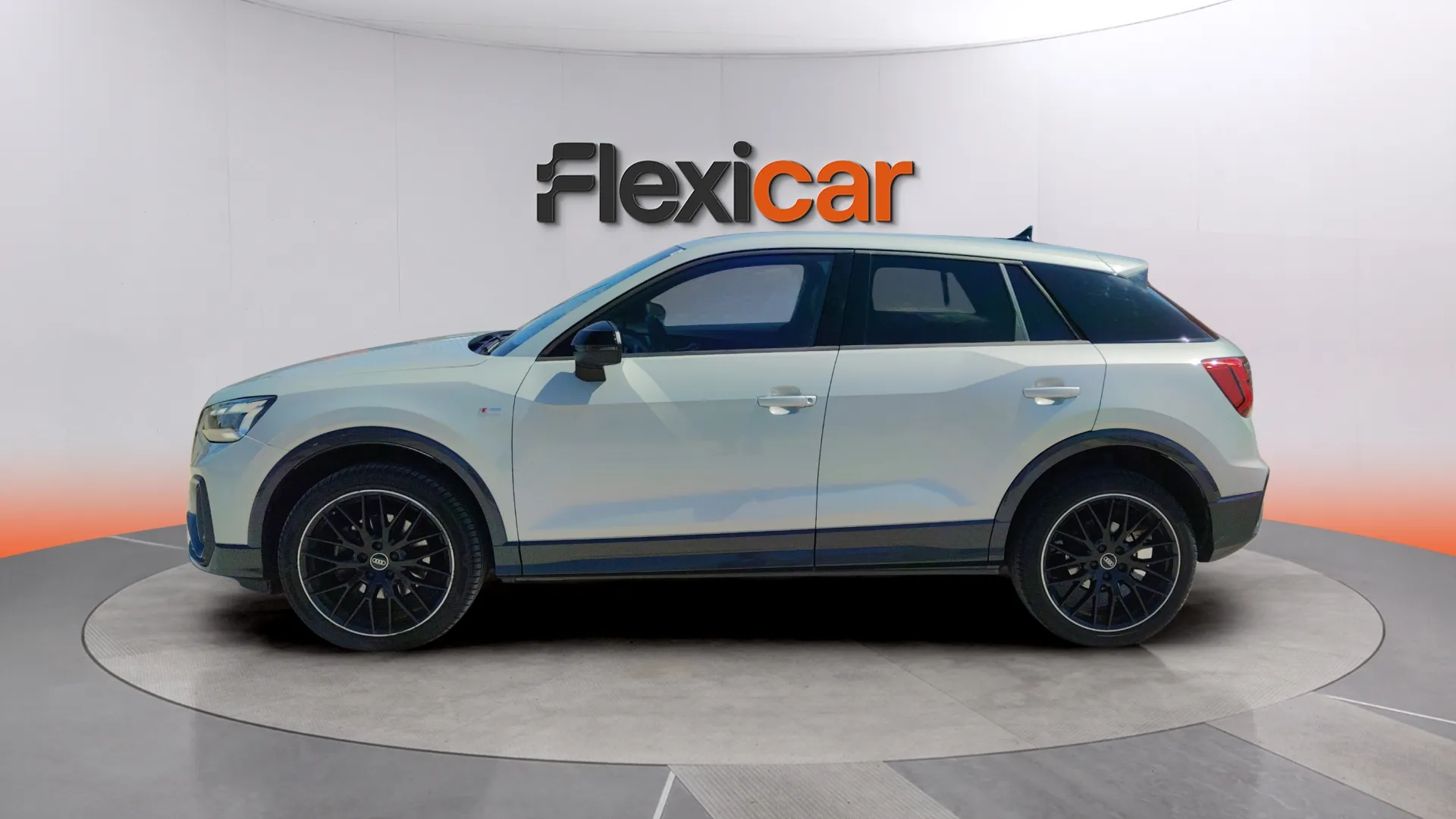 Audi Q2 Black Line 35 TFSI S tronic - foto 4