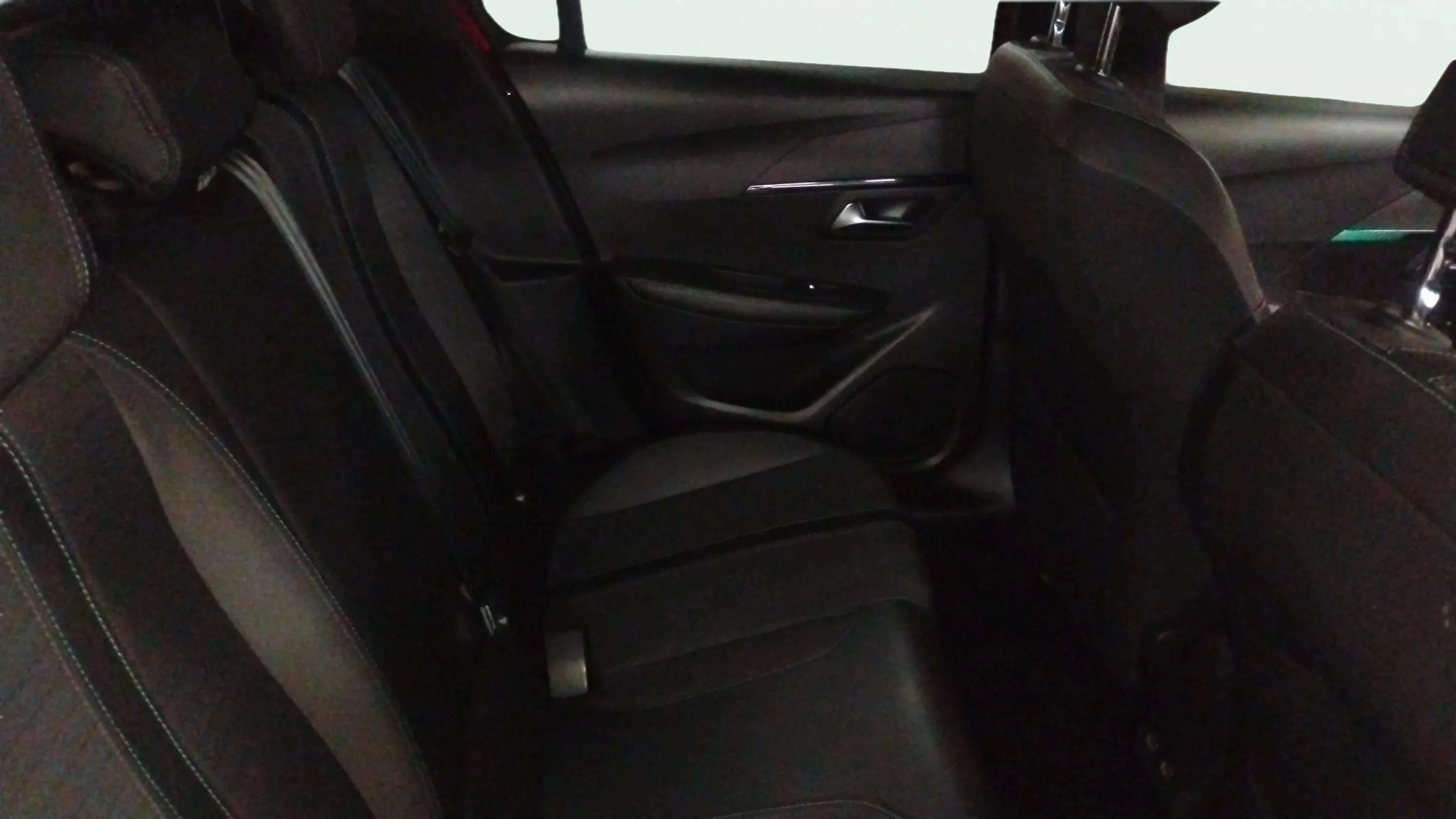 Peugeot 208 PureTech EAT8 Active Pack - foto 12