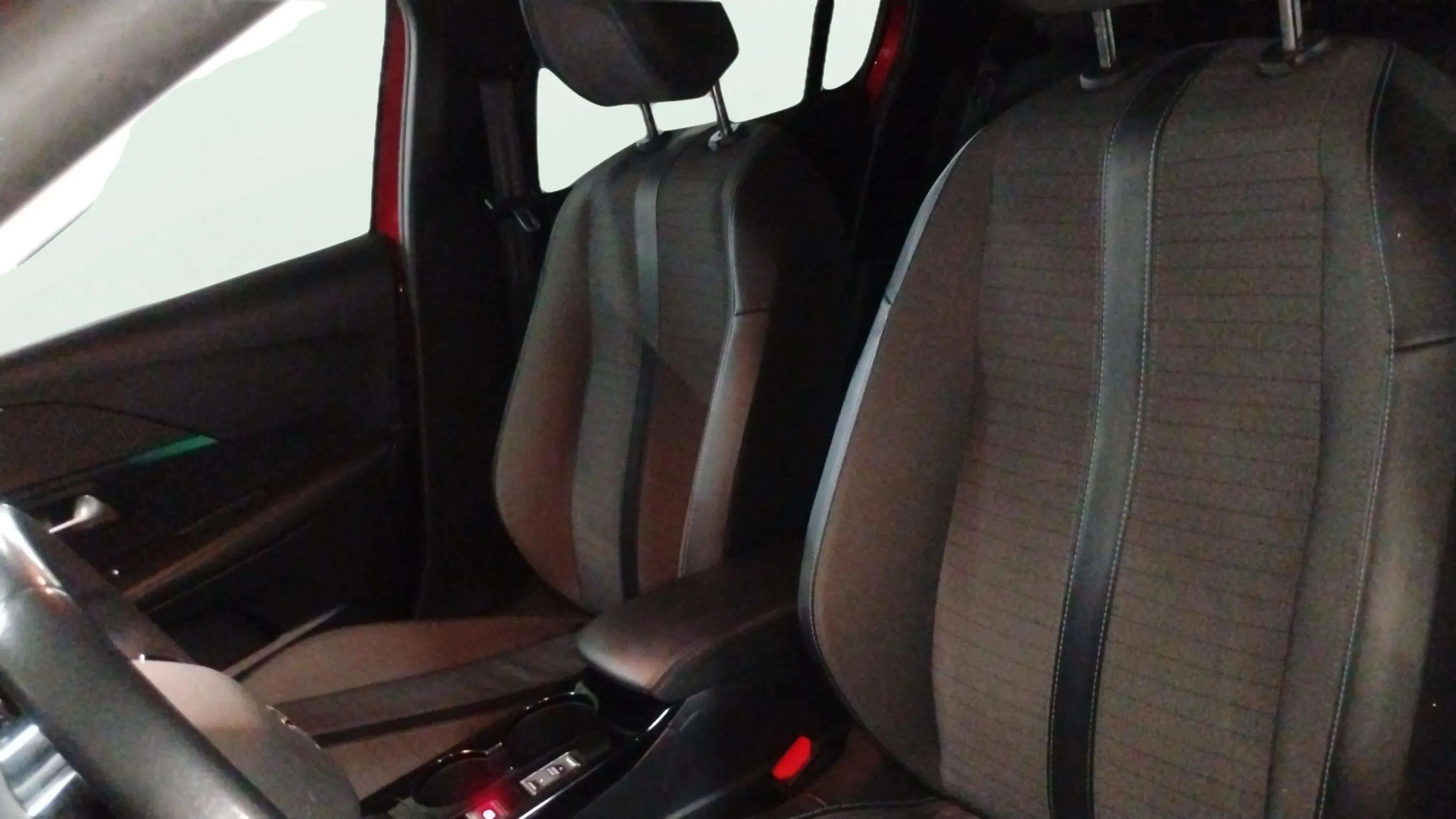 Peugeot 208 PureTech EAT8 Active Pack - foto 7