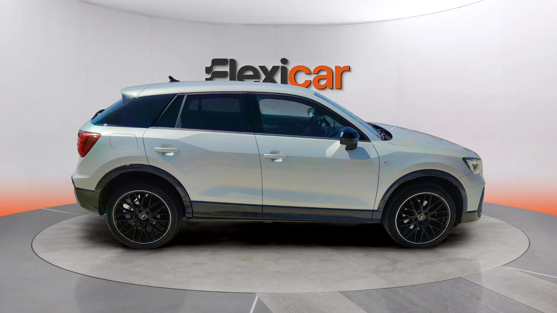 Audi Q2 Black Line 35 TFSI S tronic - foto 8