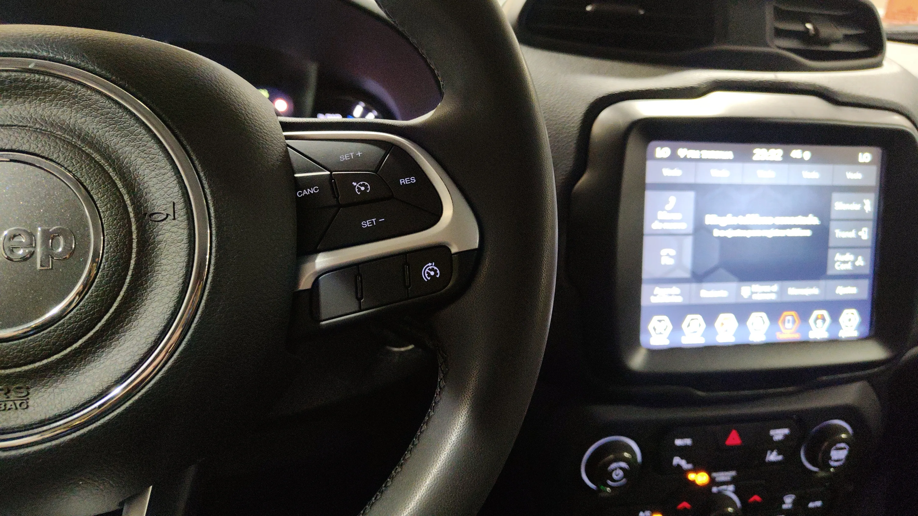 Jeep Renegade 4xe 1.3 PHEV Red - foto 18
