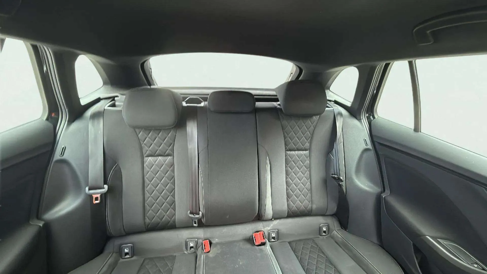 Škoda Scala 1.5 TSI DSG Sport - foto 15