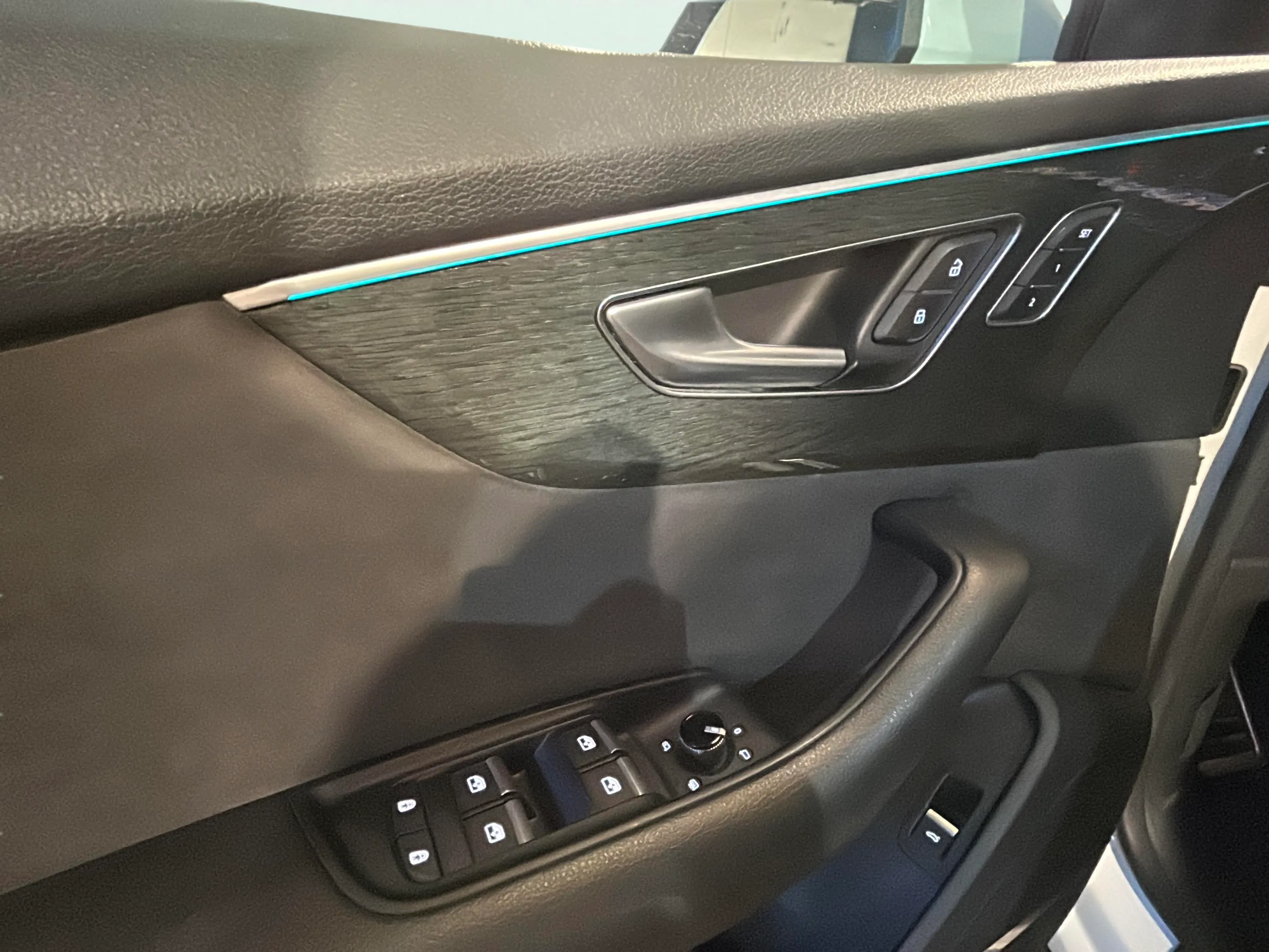 Audi Q8 50 TDI quattro tiptronic - foto 30