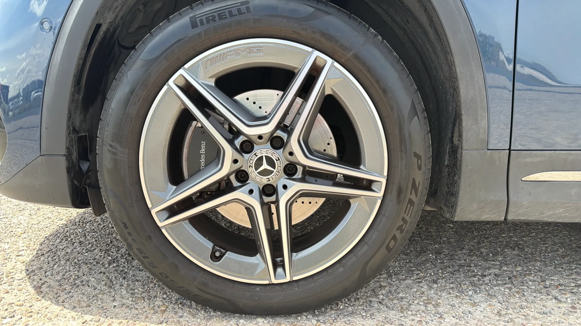 Mercedes-Benz GLA 250 e - foto 19
