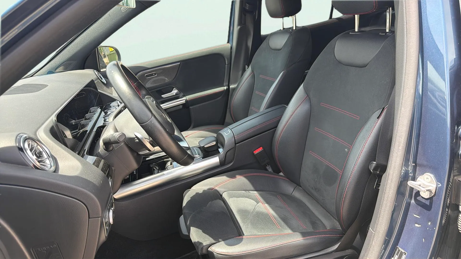 Mercedes-Benz GLA 250 e - foto 16