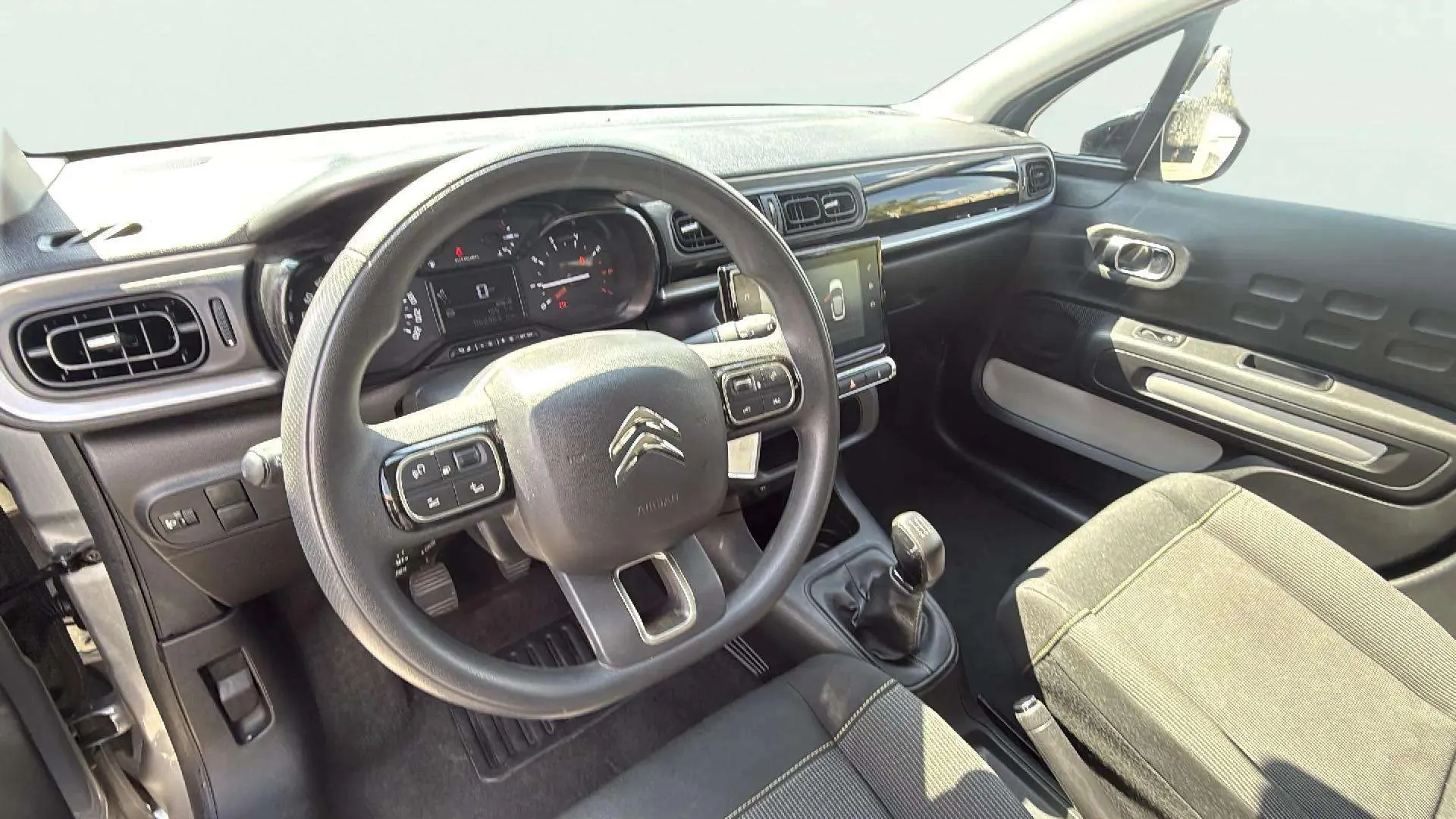 Citroën C3 PureTech Plus - foto 10