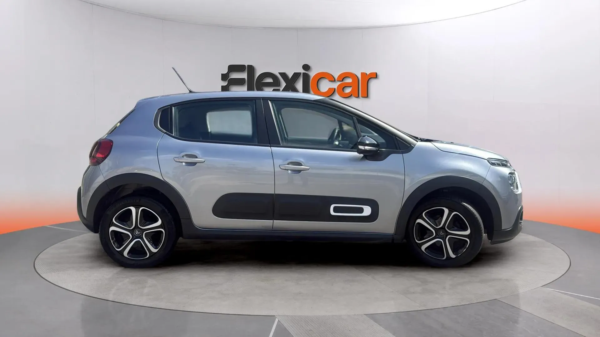 Citroën C3 PureTech Plus - foto 8