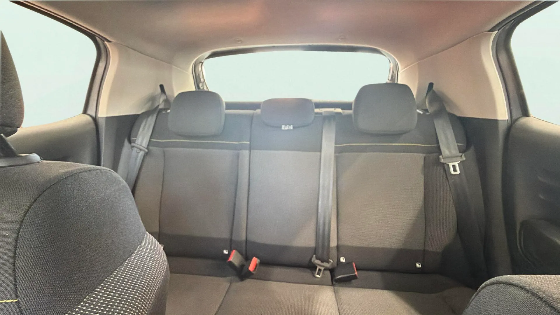 Citroën C3 PureTech Plus - foto 21
