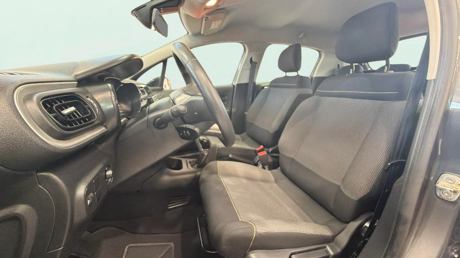 Citroën C3 PureTech Plus - foto 11