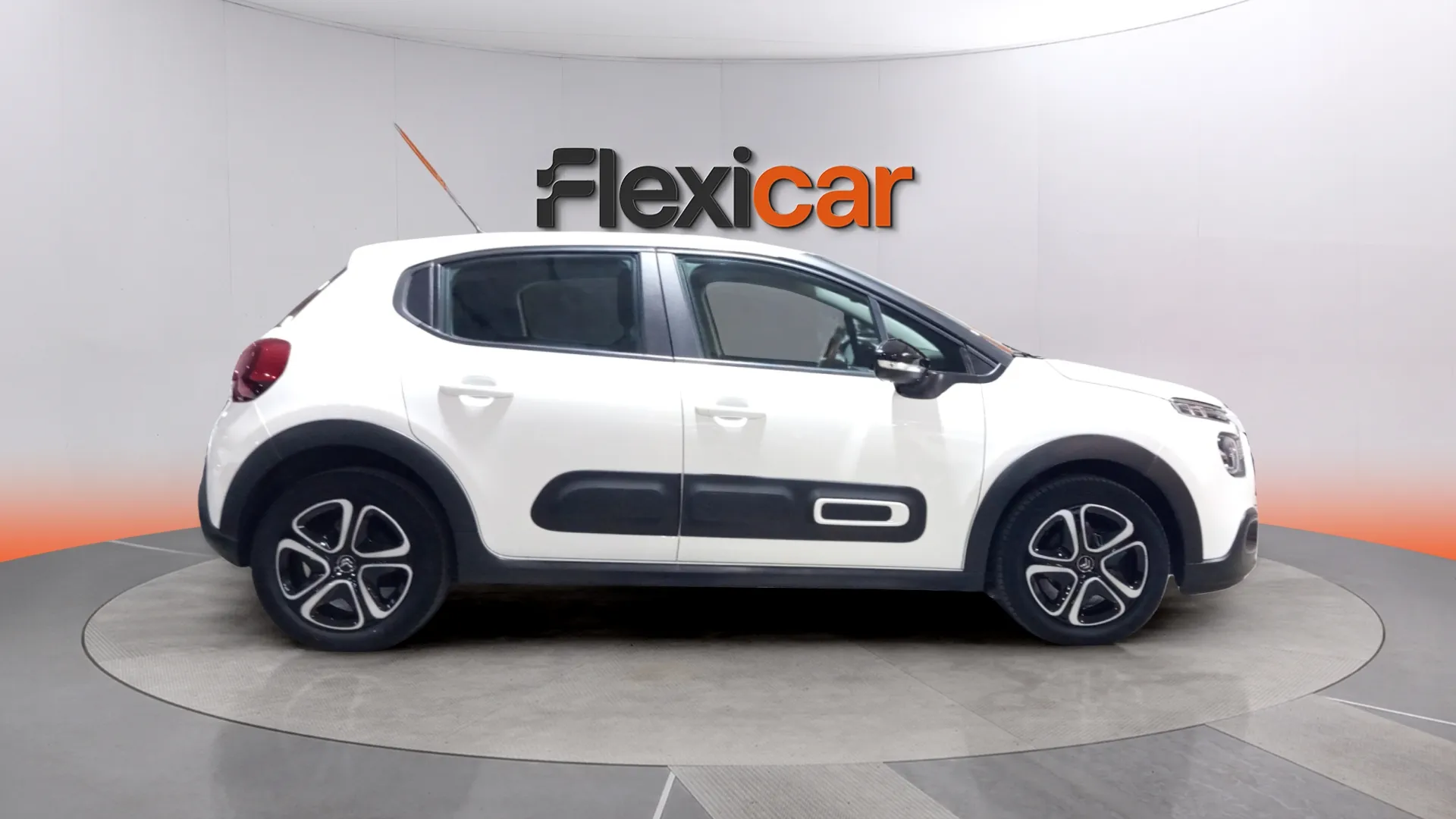 Citroën C3 PureTech Plus - foto 7
