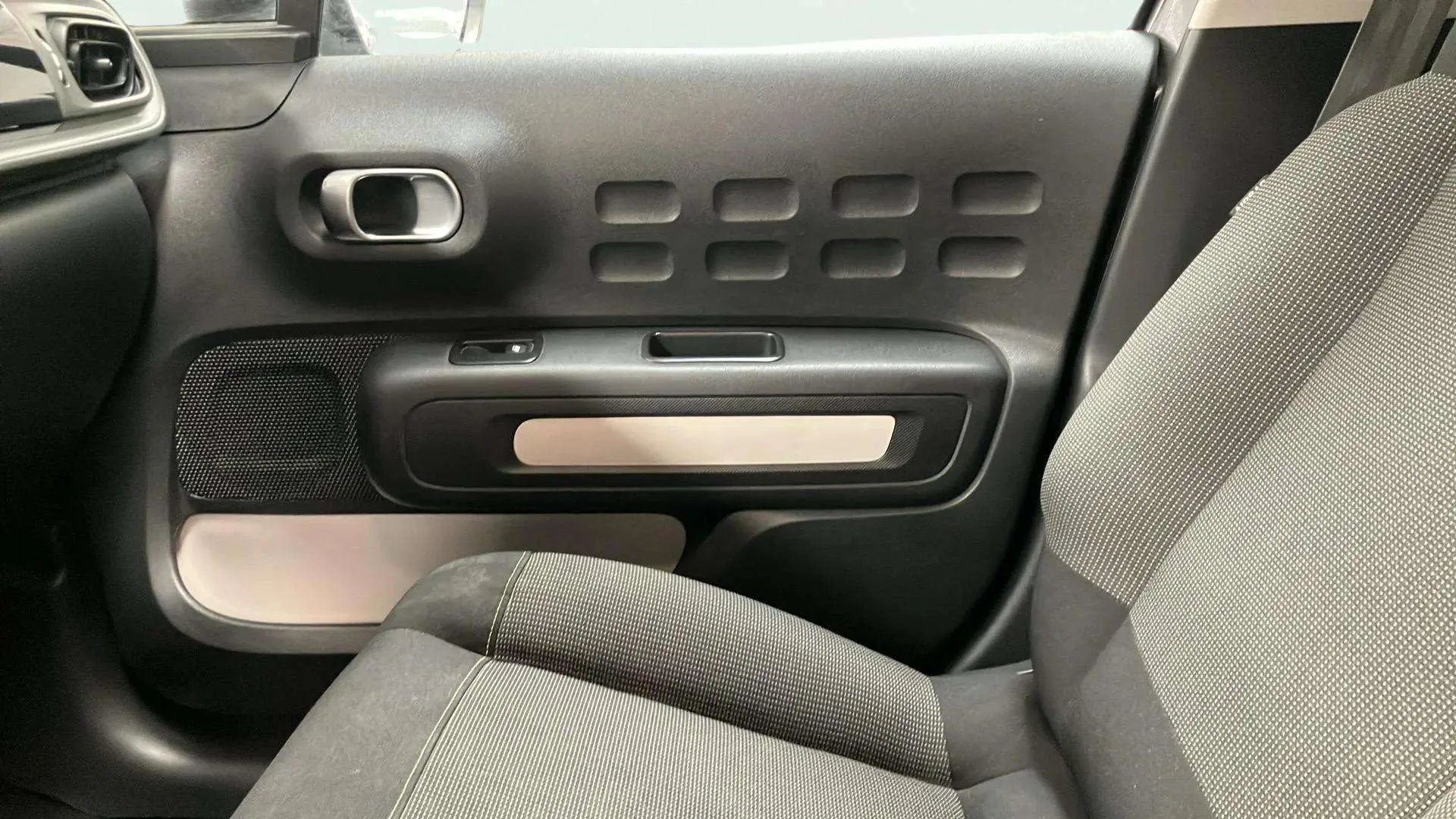 Citroën C3 PureTech Plus - foto 18