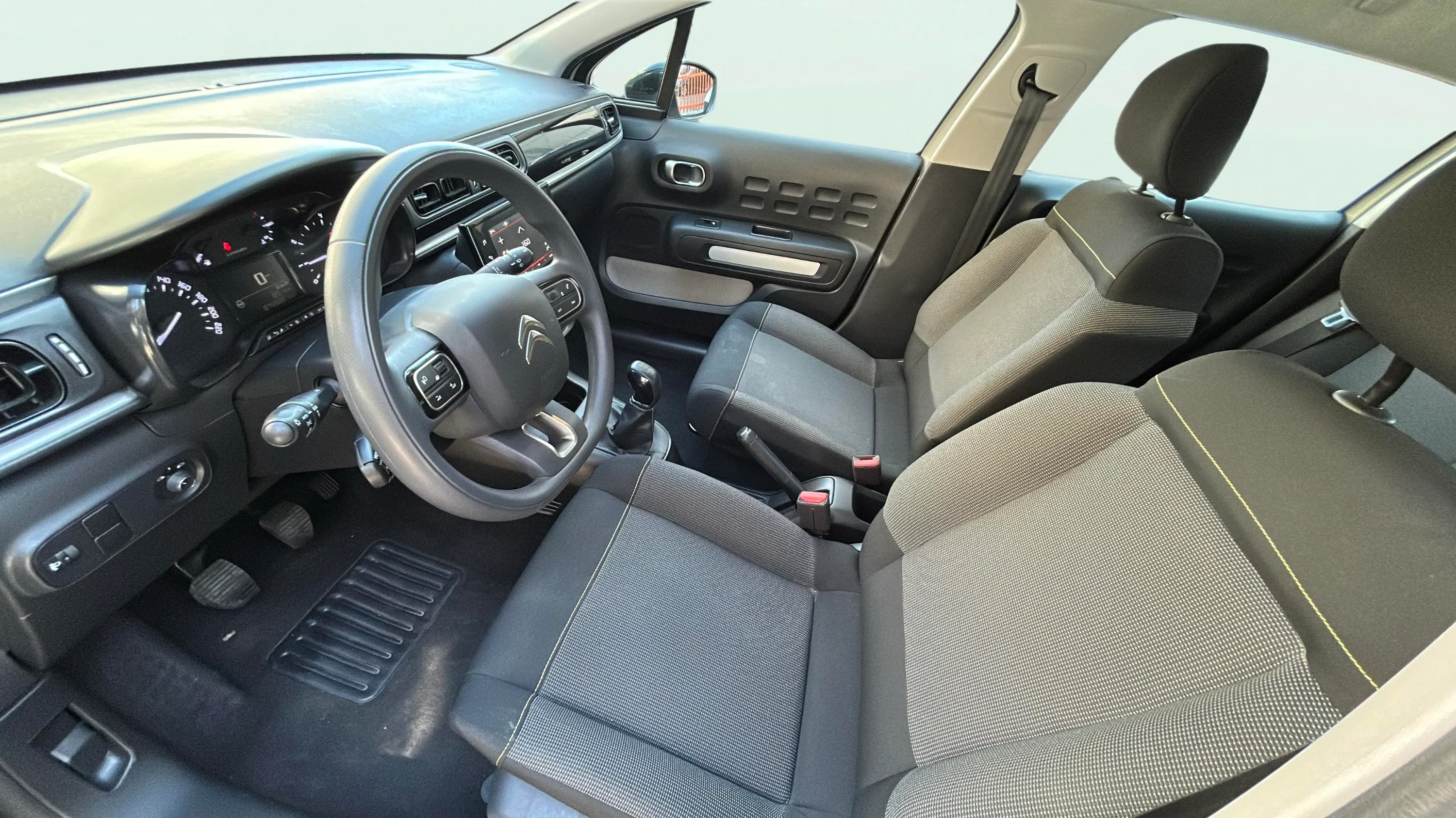 Citroën C3 PureTech Plus - foto 13