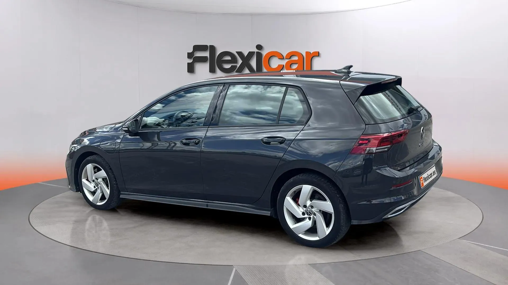 Volkswagen Golf GTE 1.4 TSI DSG - foto 16