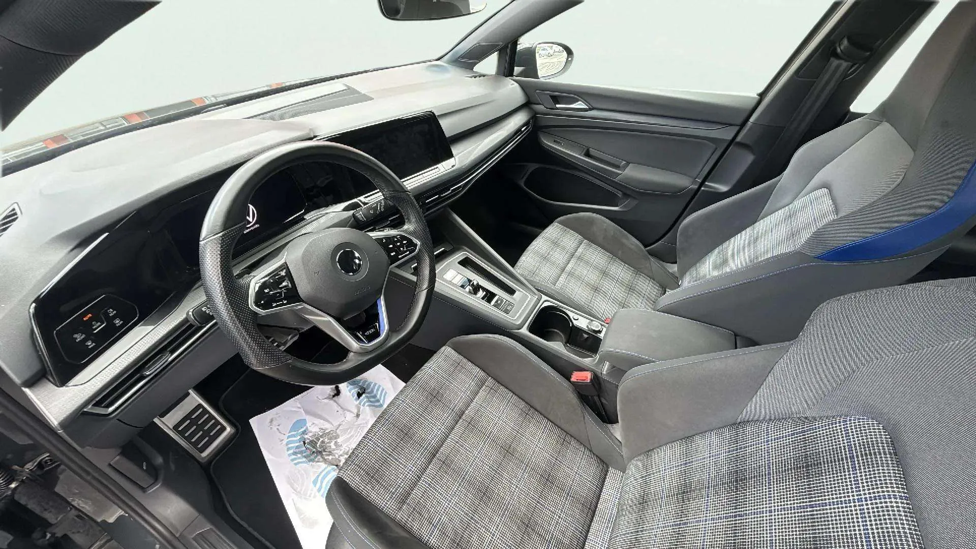 Volkswagen Golf GTE 1.4 TSI DSG - foto 7