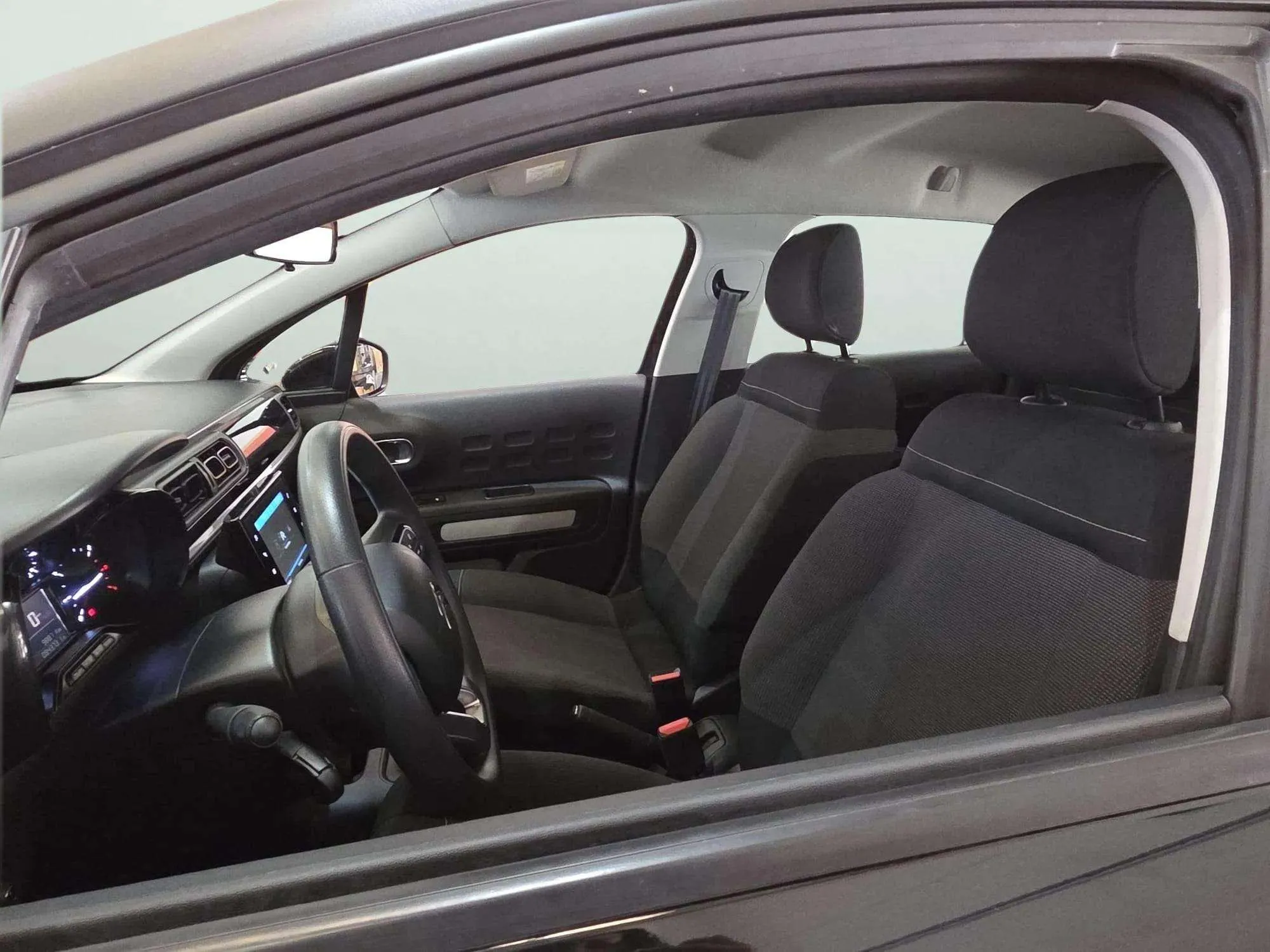 Citroën C3 PureTech Plus - foto 8