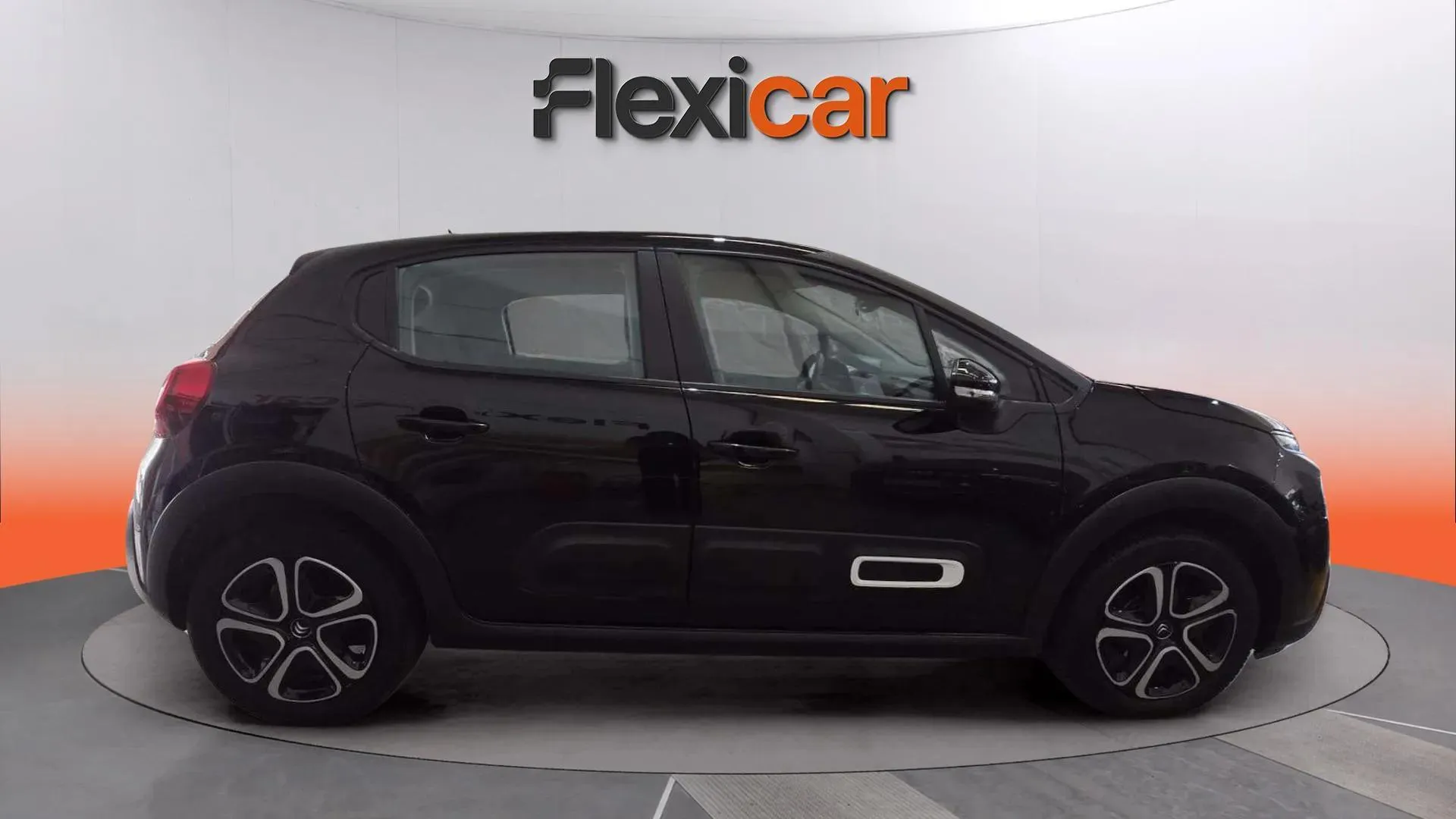 Citroën C3 PureTech Plus - foto 2
