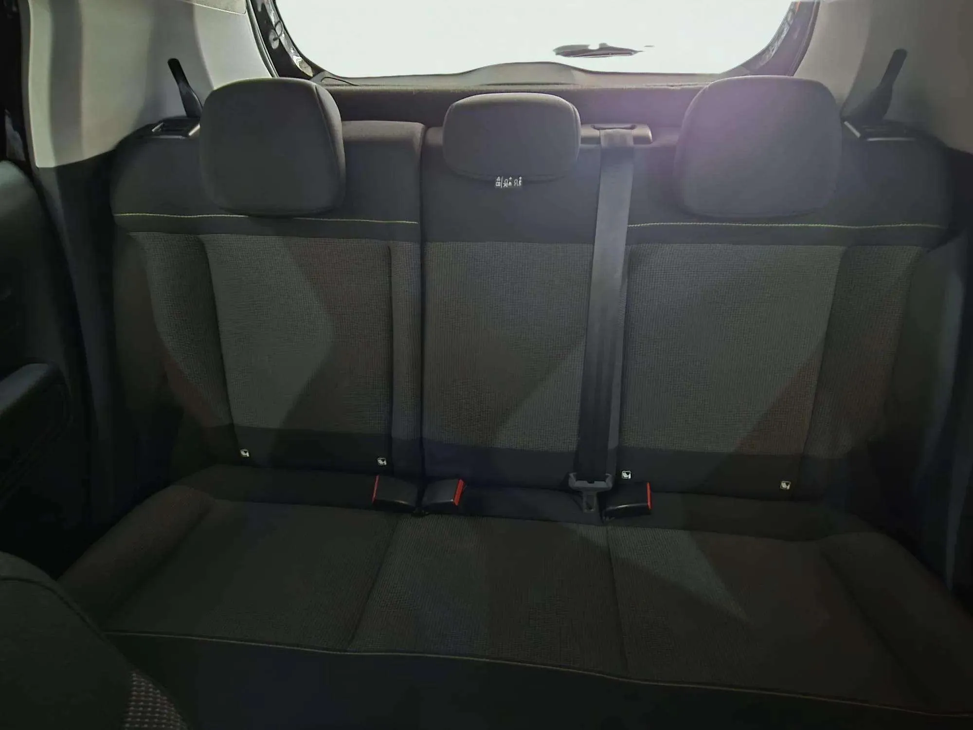 Citroën C3 PureTech Plus - foto 11