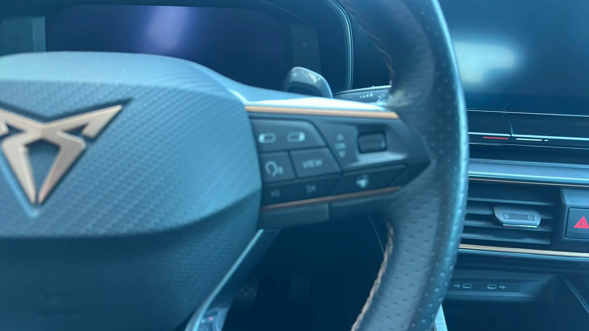 Cupra Formentor 1.5 TSI DSG - foto 15