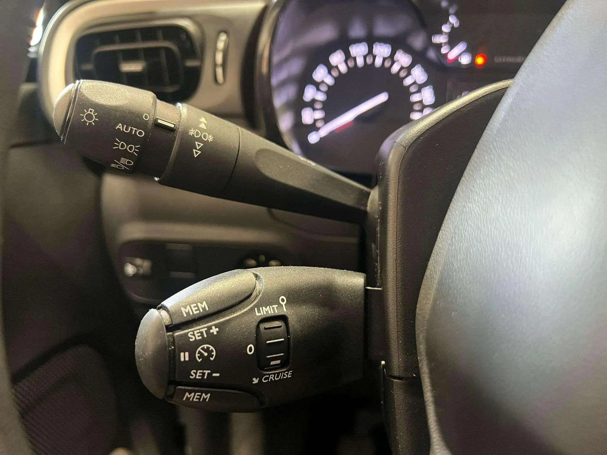 Citroën C3 Turbo 100 Plus - foto 15