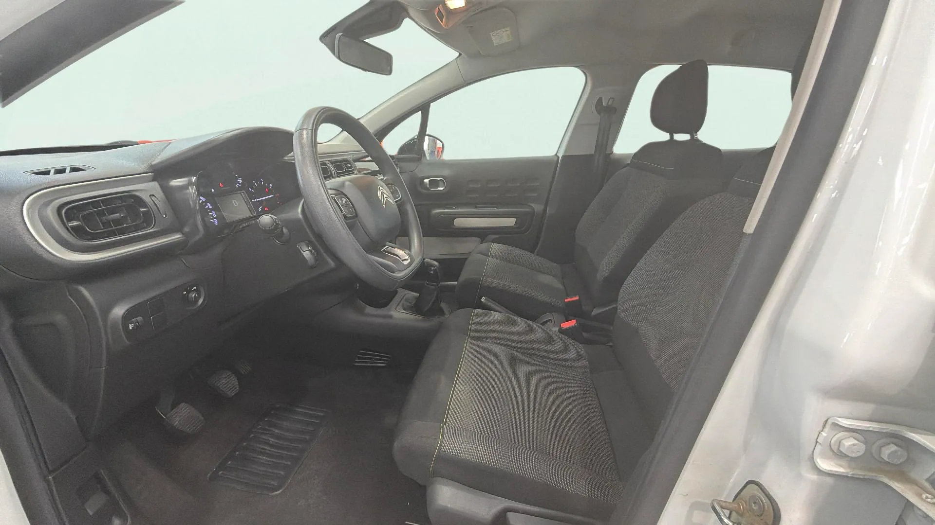 Citroën C3 PureTech Plus - foto 15