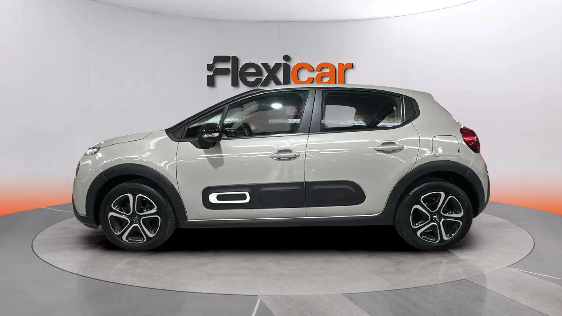 Citroën C3 PureTech Plus - foto 4
