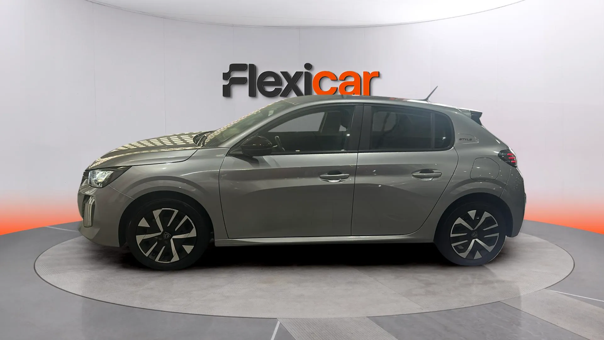 Peugeot 208 Style Gasolina 100 - foto 4