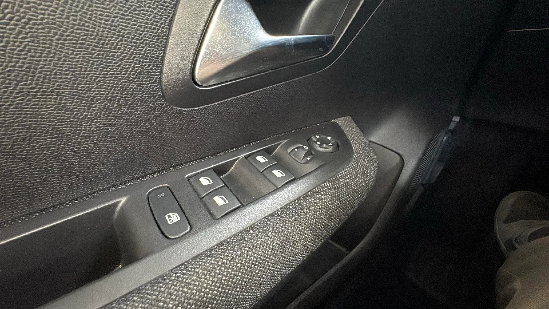 Peugeot 208 Style Gasolina 100 - foto 16