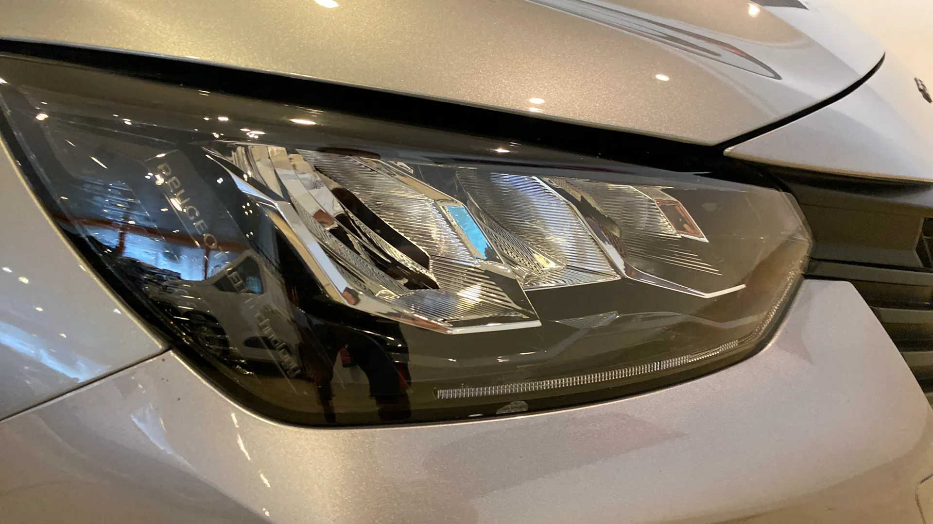 Peugeot 208 Style Gasolina 100 - foto 31