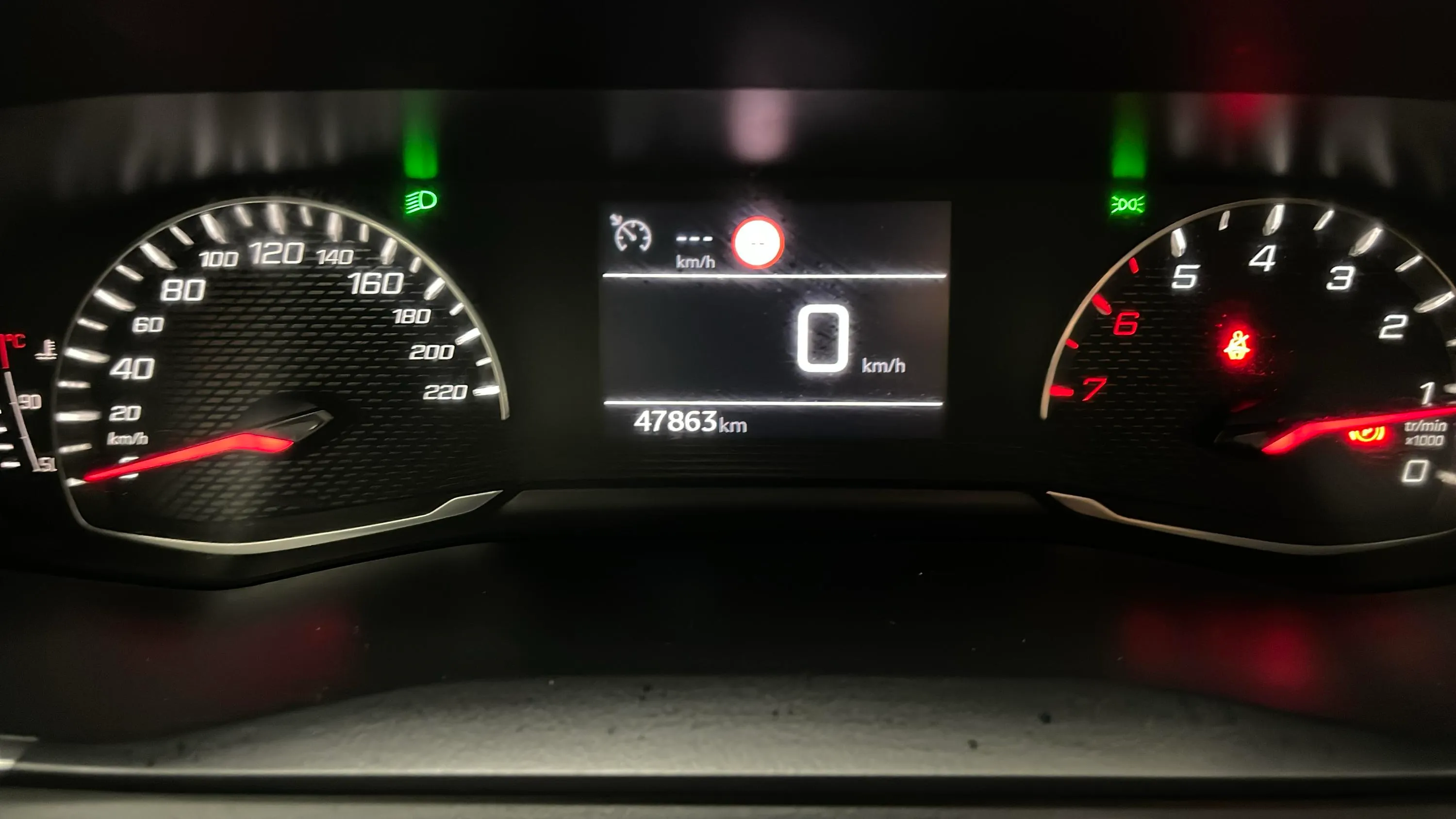 Peugeot 208 Style Gasolina 100 - foto 14