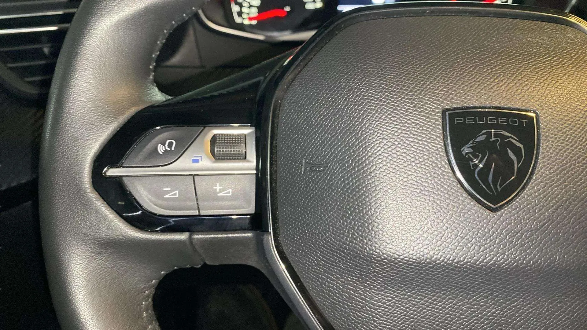 Peugeot 208 Style Gasolina 100 - foto 11