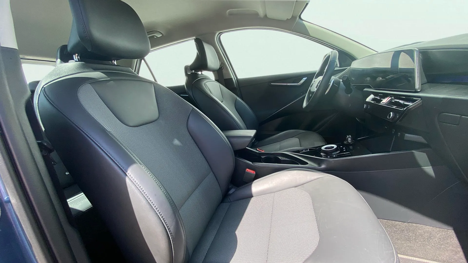 Kia Niro 1.6 GDi HEV Concept - foto 16